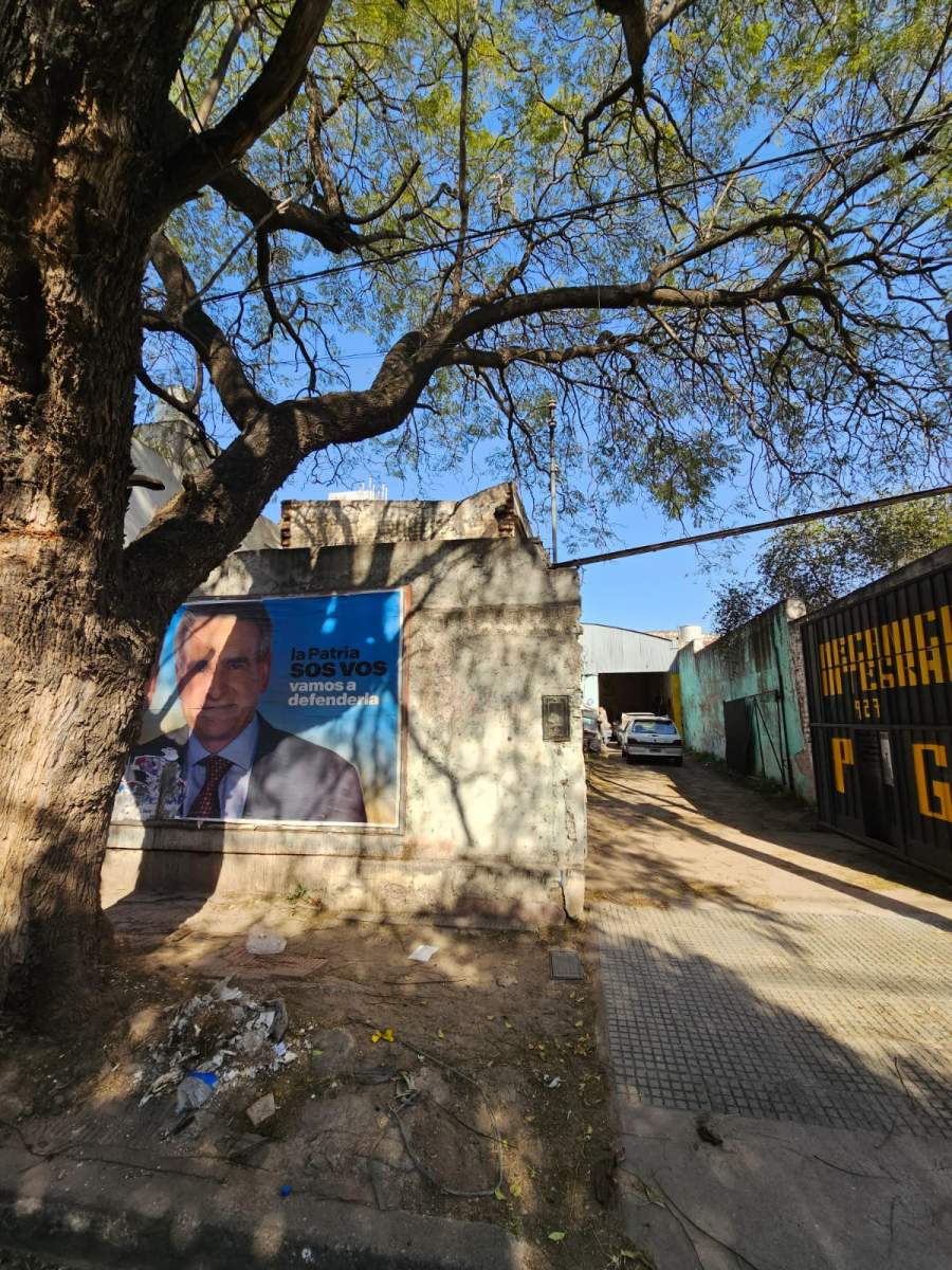 IMPERDIBLE GALPON EN VENTA EN B PUEYRREDON A METROS DE AV. PATRIA - LO VEMOS