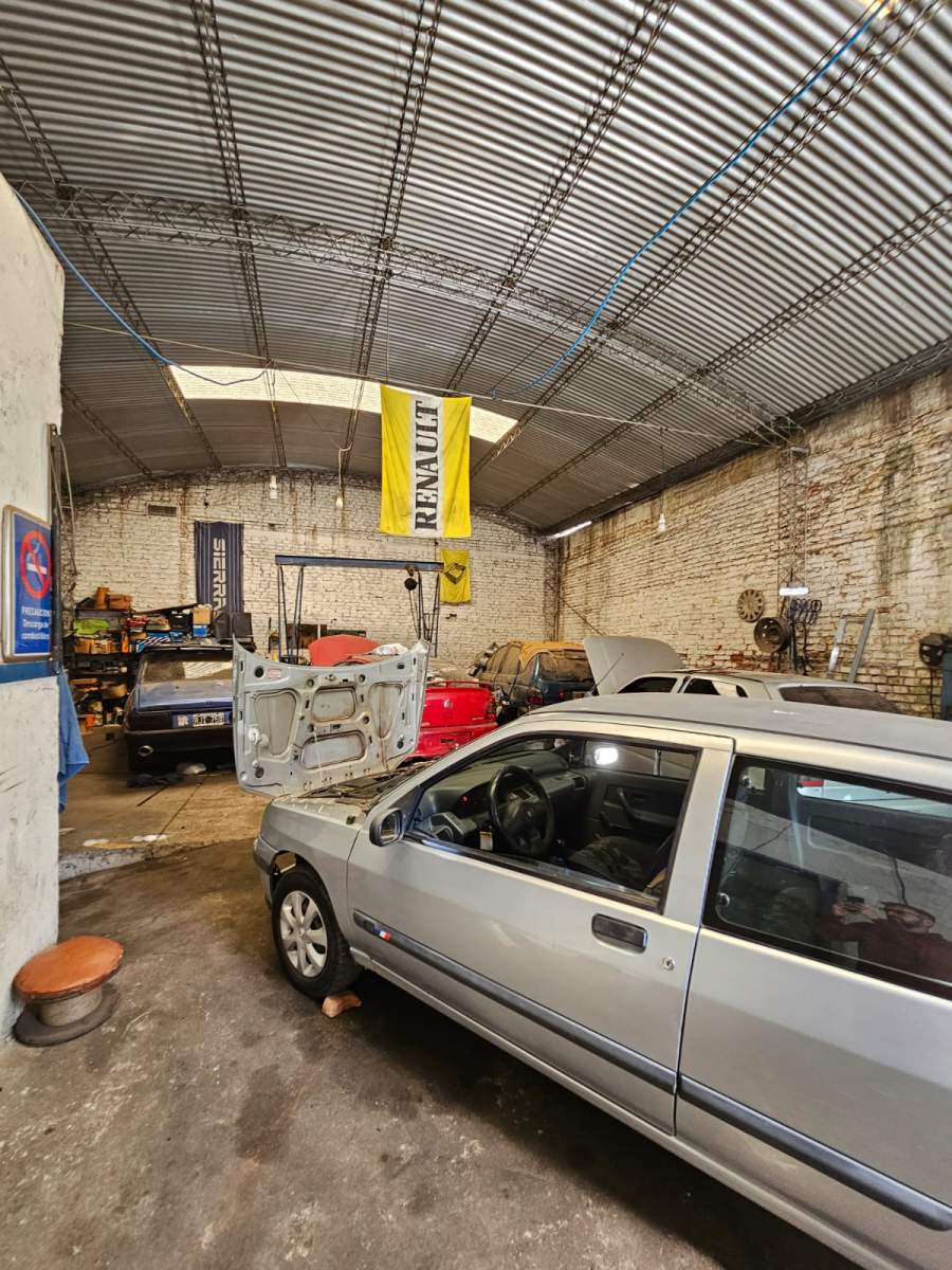 IMPERDIBLE GALPON EN VENTA EN B PUEYRREDON A METROS DE AV. PATRIA - LO VEMOS