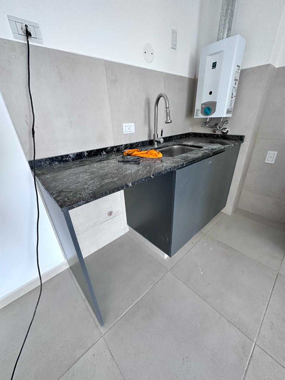 DEPARTAMENTO DE DOS DORM. EN VENTA. CORDOBA. OPORTUNIDAD