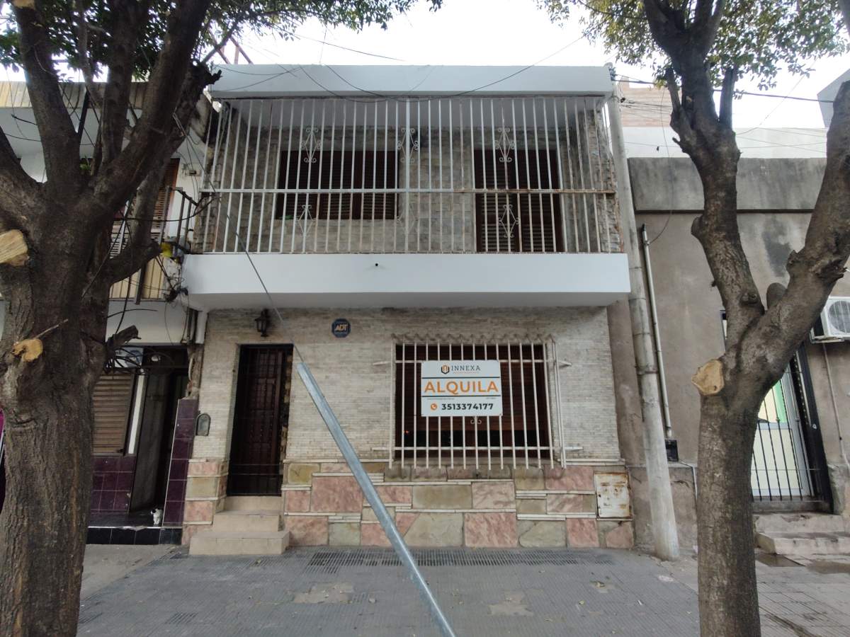 ALQUILER CASA 4 DORMITORIOS -SUCRE 1872- ALTA CORDOBA