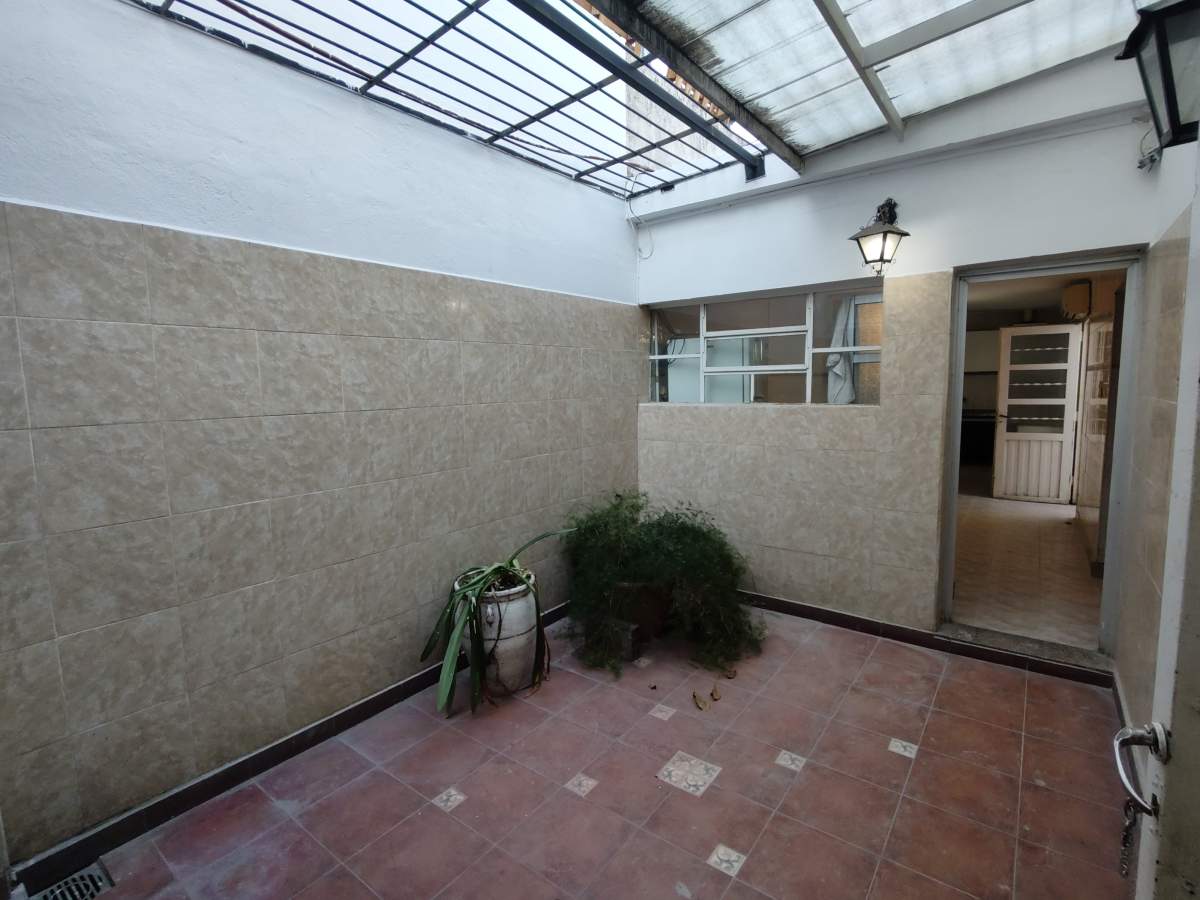 ALQUILER CASA 4 DORMITORIOS -SUCRE 1872- ALTA CORDOBA