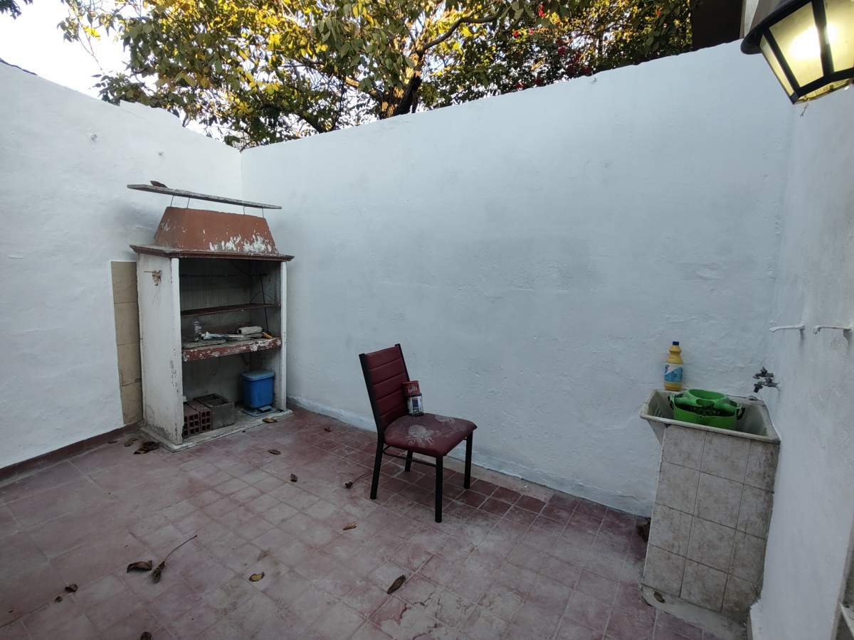 ALQUILER CASA 4 DORMITORIOS -SUCRE 1872- ALTA CORDOBA