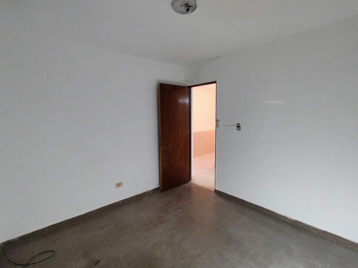 ALQUILER CASA 4 DORMITORIOS -SUCRE 1872- ALTA CORDOBA