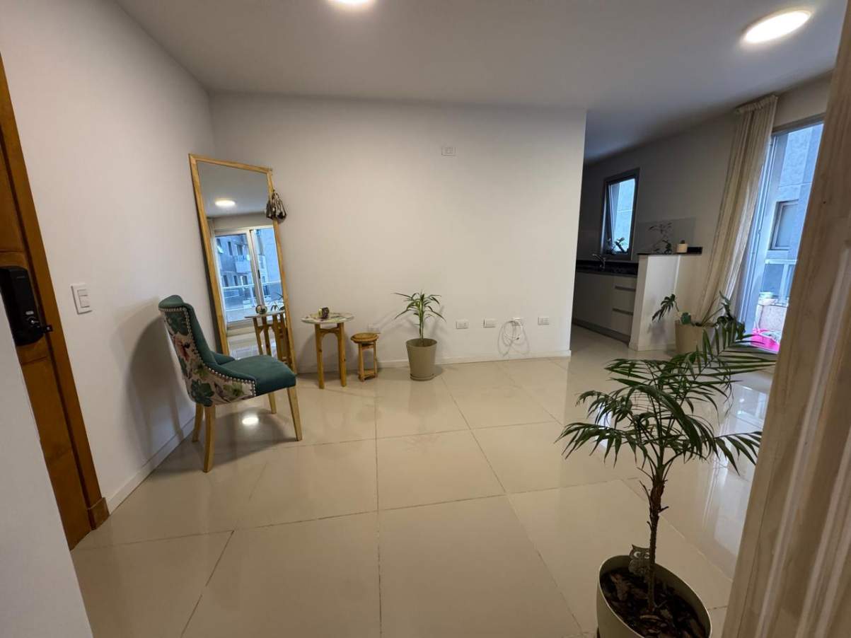 DEPARTAMENTO MONOAMBIENTE EN VENTA, EDIFICIO OPERA FUN, TORRE III