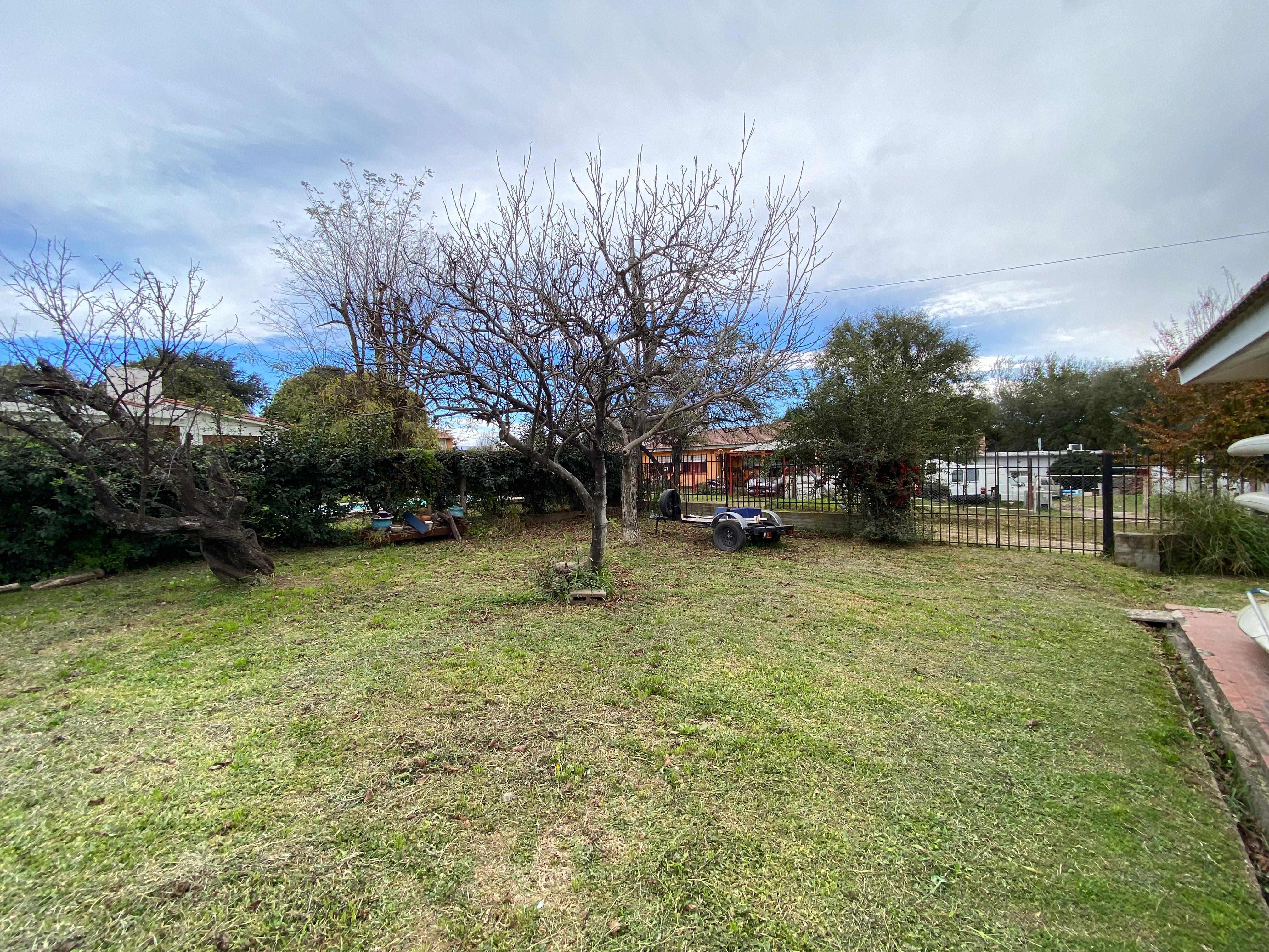 SE VENDE CASA DE 3 DORM A MTS DEL RIO,BARRIO SOL Y RIO