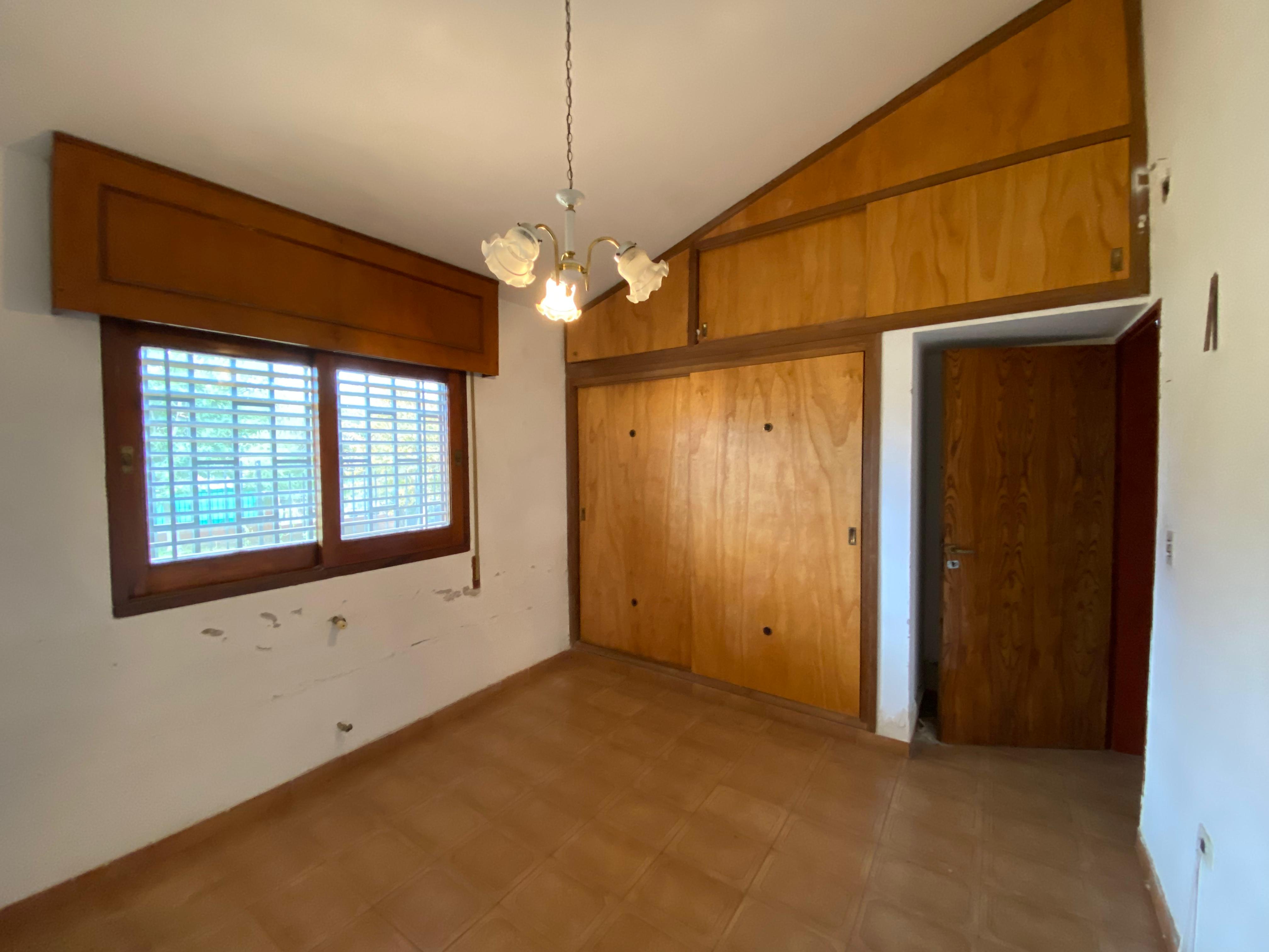 SE VENDE CASA DE 3 DORM A MTS DEL RIO,BARRIO SOL Y RIO