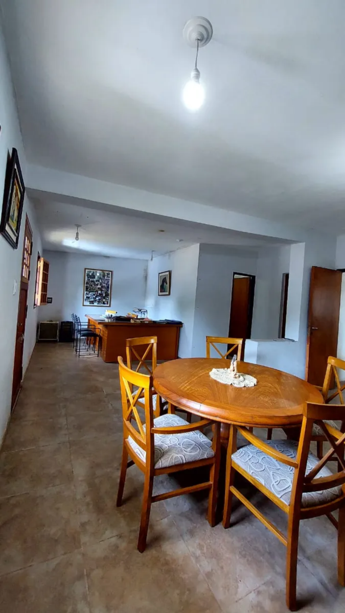 2 Naves Industriales  7 Locales  2 Casas - Villa Allende