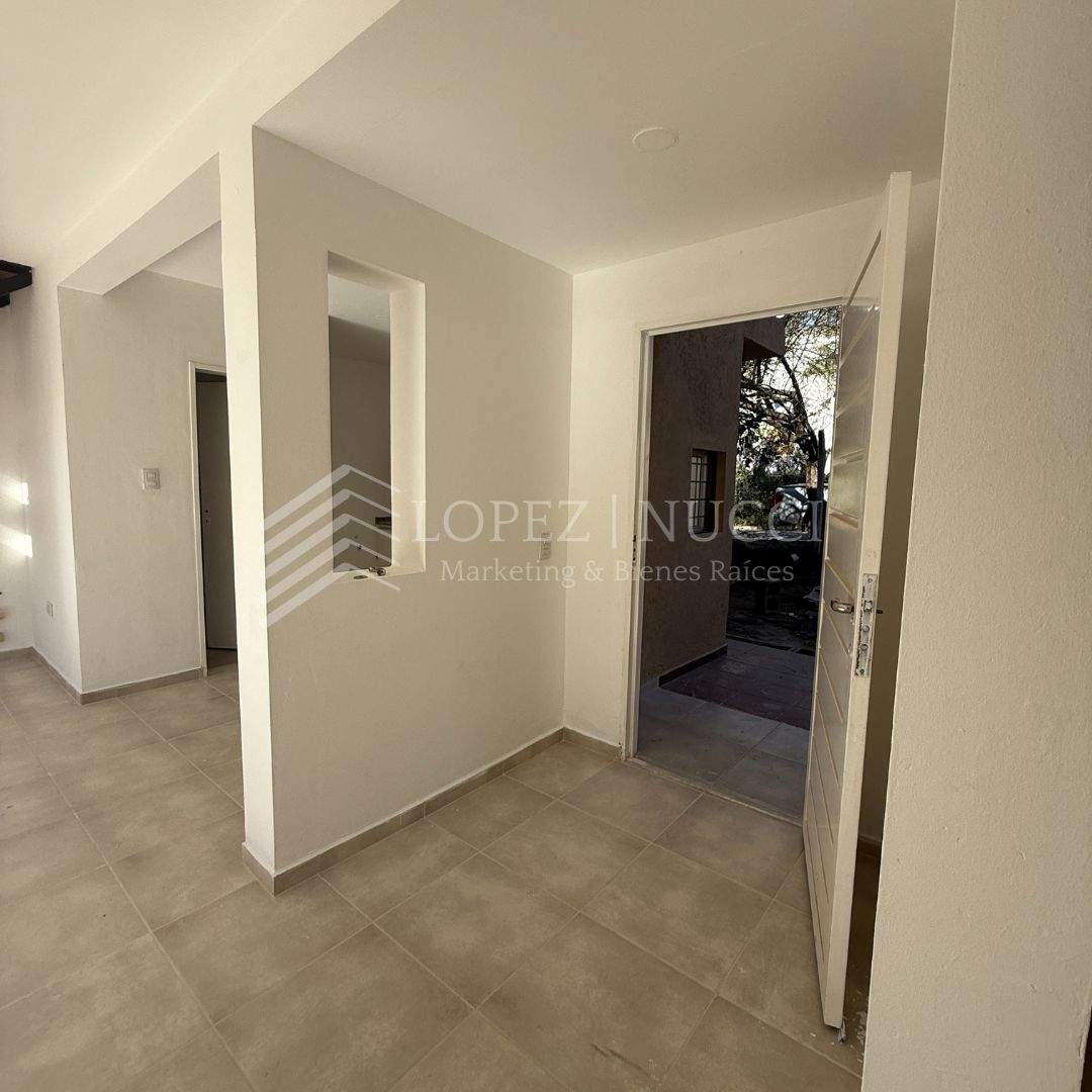 Alquiler Duplex Villa Allende 3 Dormitorios