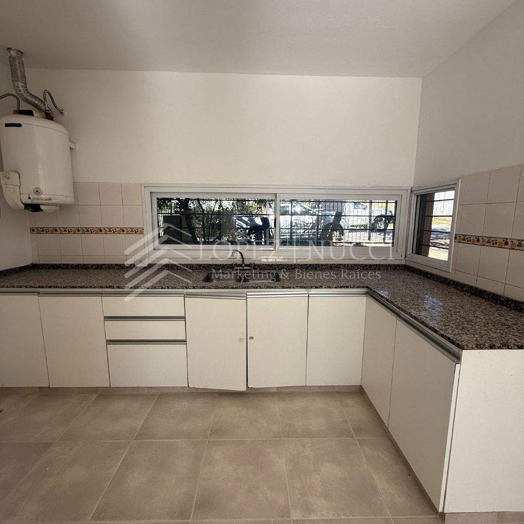 Alquiler Duplex Villa Allende 3 Dormitorios