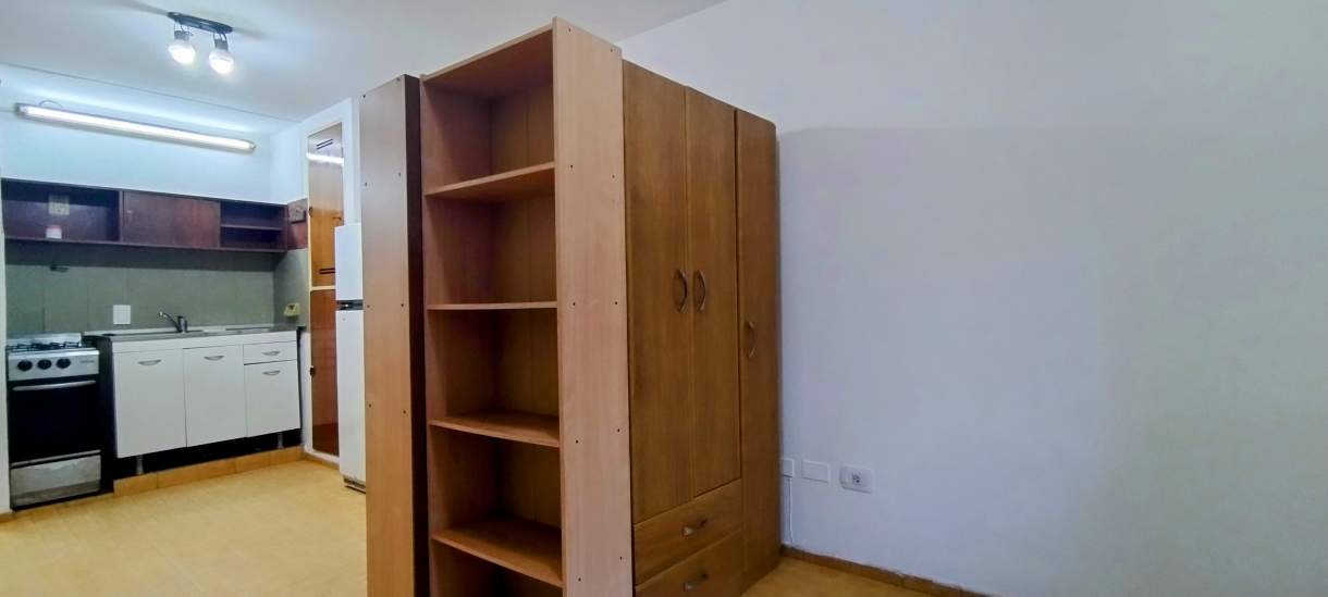 Alquiler Monoambiente  Frente, Piso 1  Buenos Aires 576, Nueva Córdoba