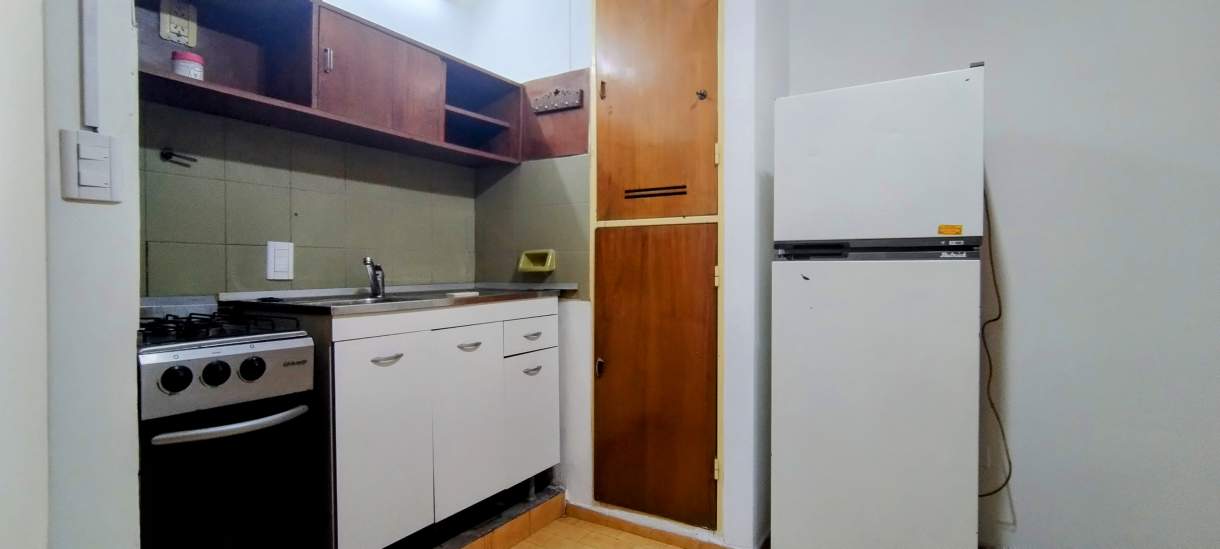 Alquiler Monoambiente  Frente, Piso 1  Buenos Aires 576, Nueva Córdoba