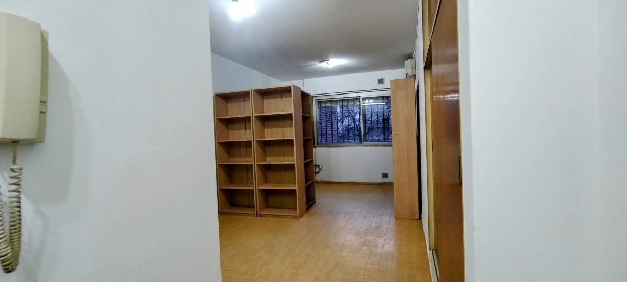 Alquiler Monoambiente  Frente, Piso 1  Buenos Aires 576, Nueva Córdoba