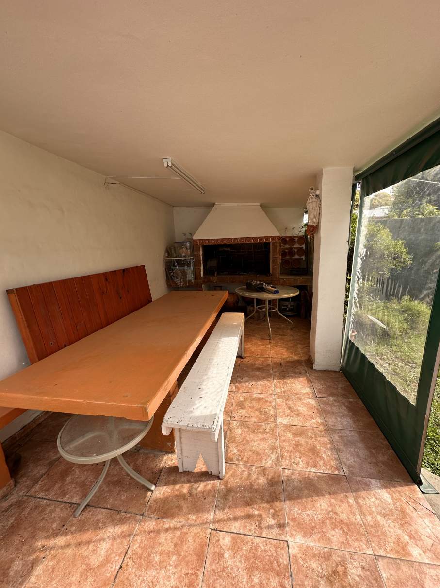 SE VENDE VENDE CASA 3 DORMITORIOS Zona Sur