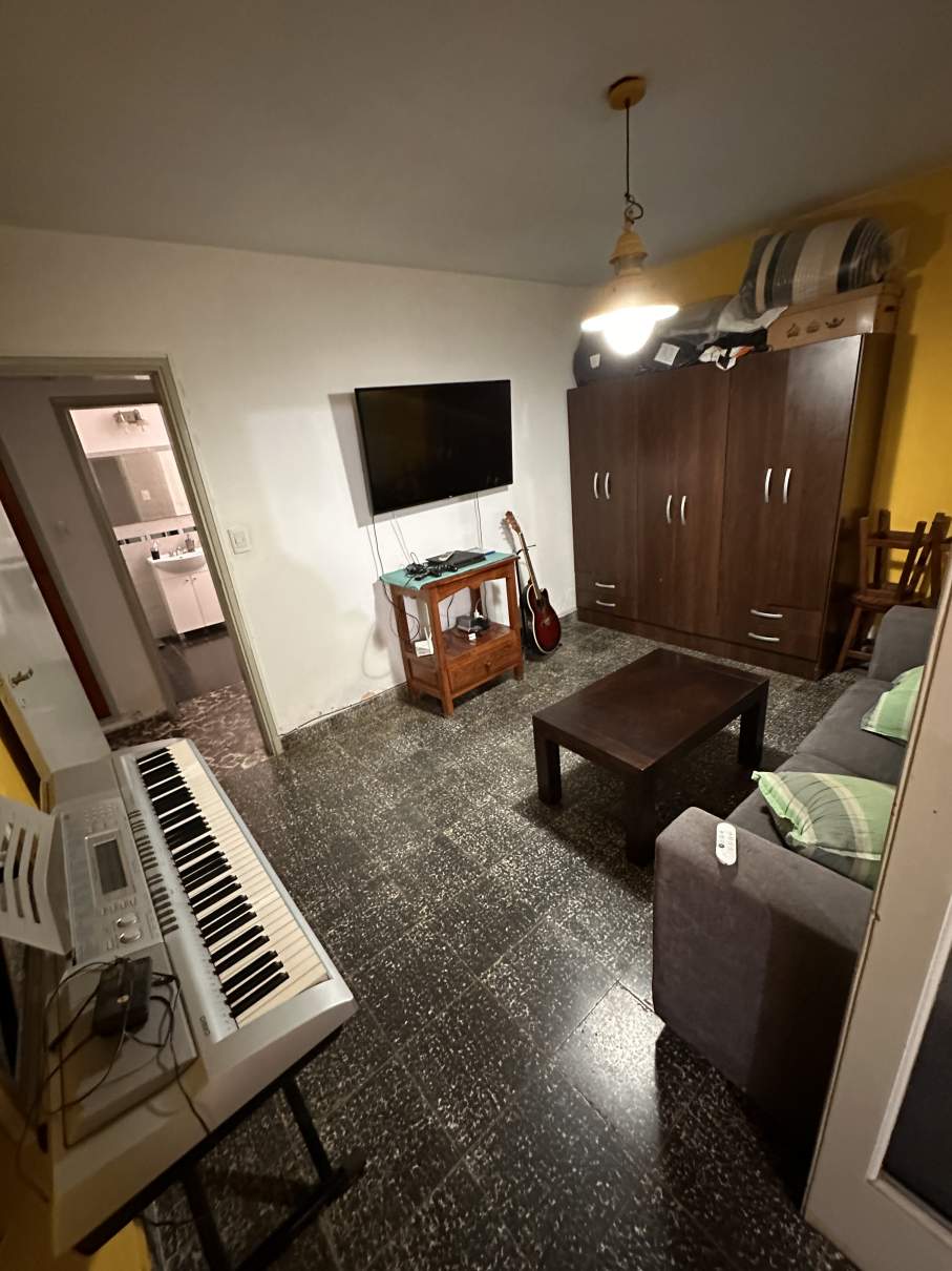 SE VENDE VENDE CASA 3 DORMITORIOS Zona Sur