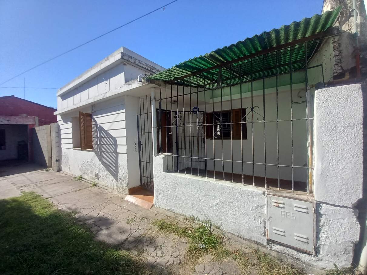 Venta Casa Interna 1 dorm