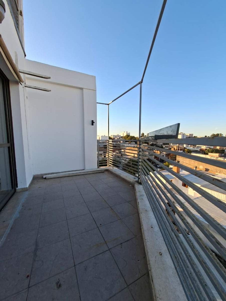 Viví con Estilo en General Paz  Dúplex con Asador y Calefacción Central
