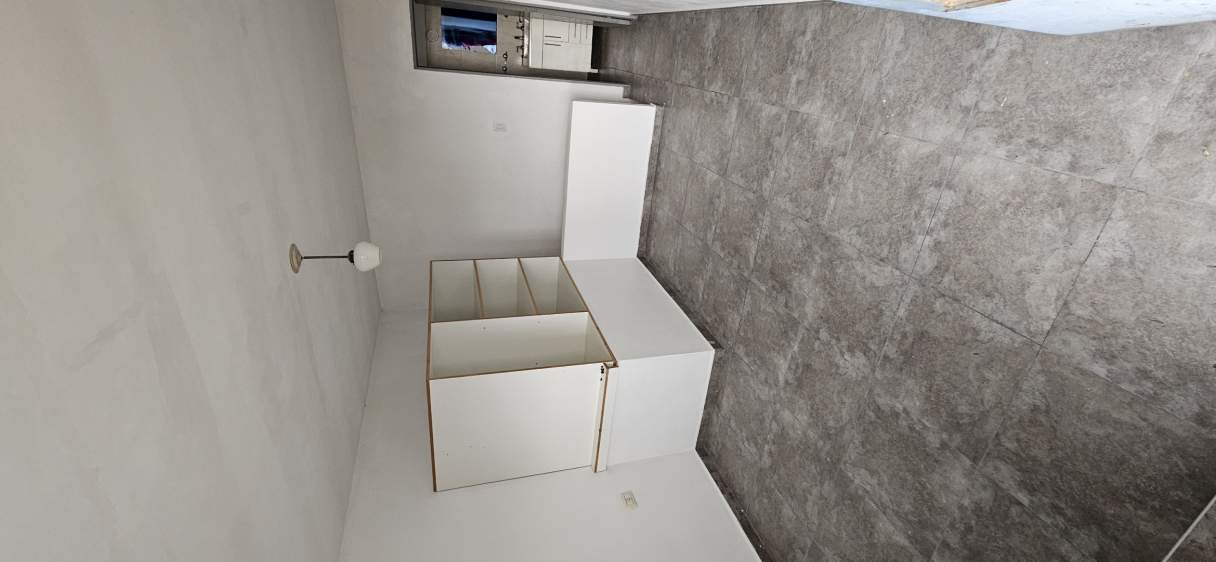 TEJAS DEL SUR 1 DORMITORIO CON GARAGE Y TERRAZA. $450.000.-