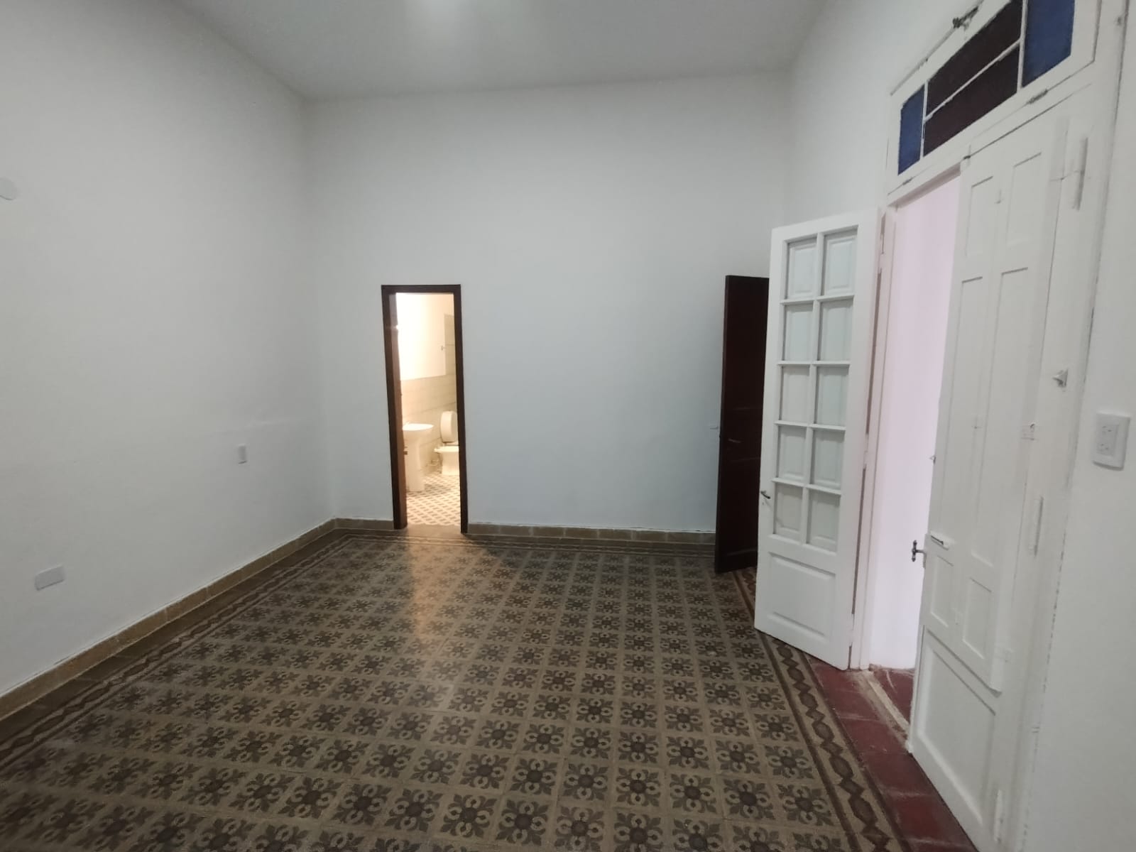 CASA EN ALQUILER EN B° SAN VICENTE