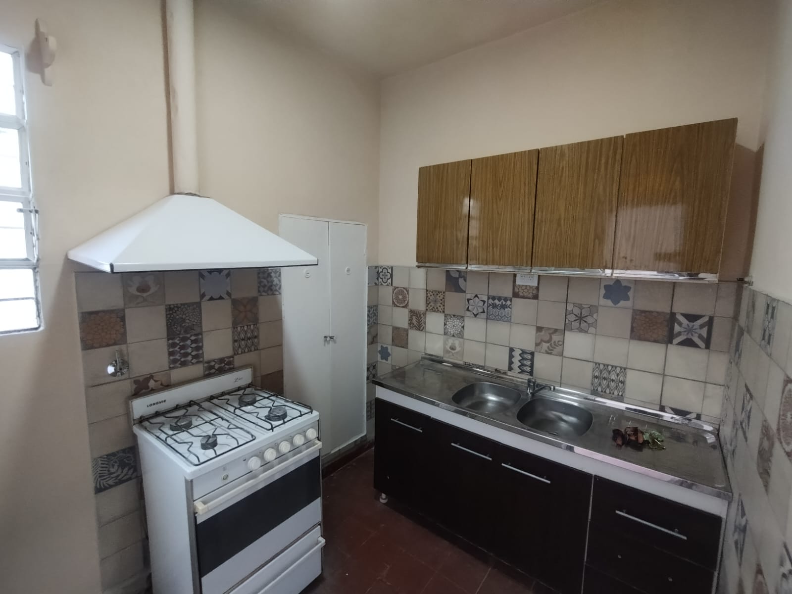 CASA EN ALQUILER EN B° SAN VICENTE