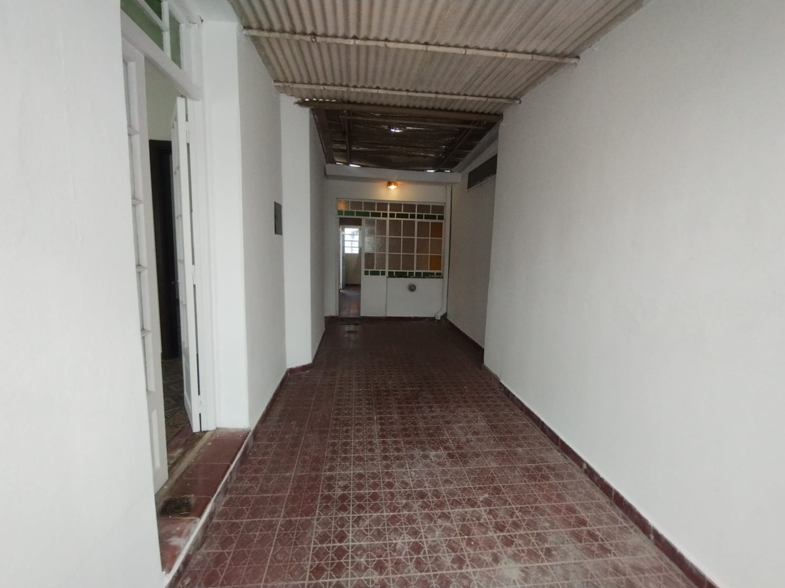 CASA EN ALQUILER EN B° SAN VICENTE