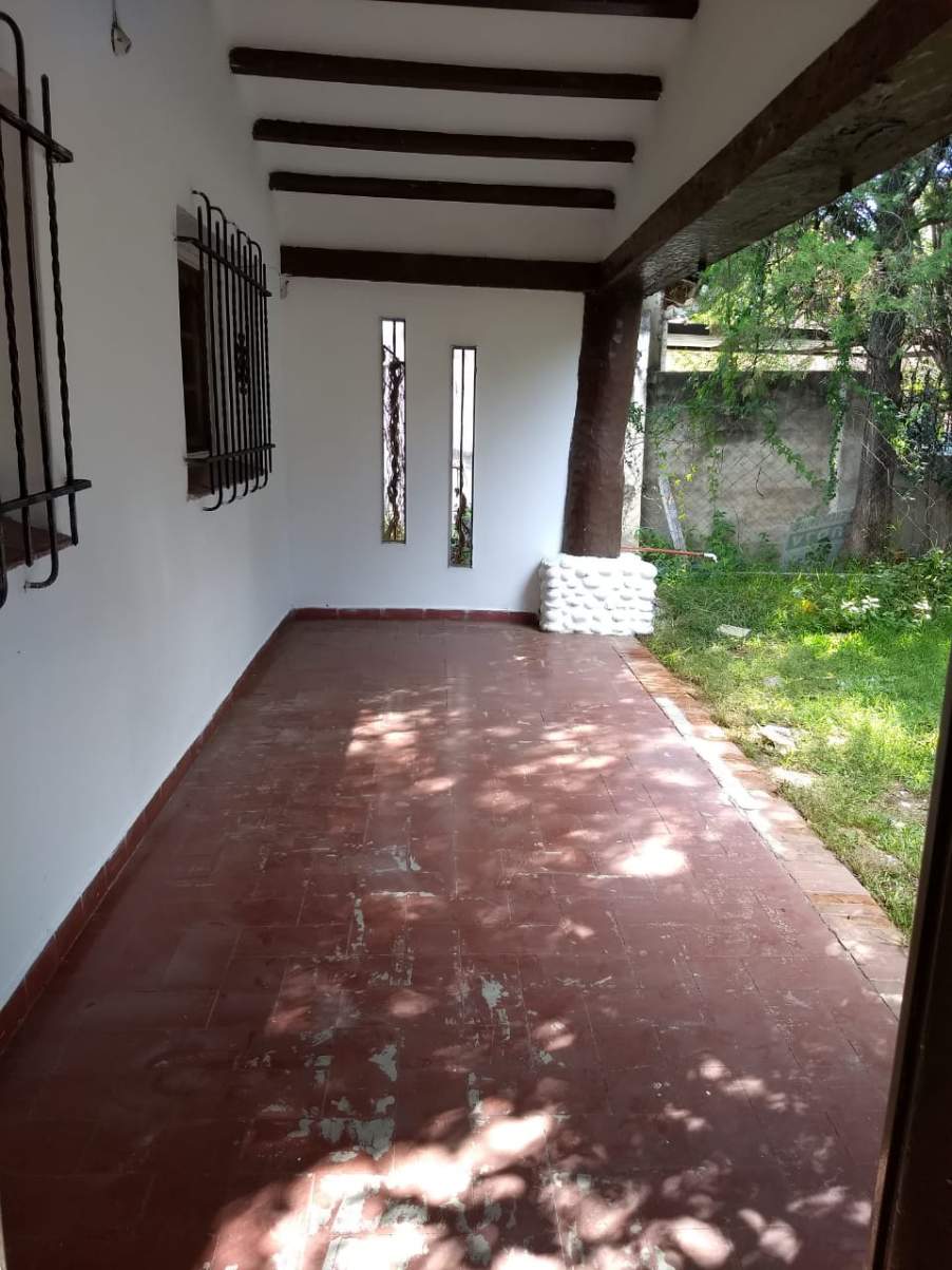 CASA EN ALQUILER DE DOS DORMITORIOS EN CALLE AVILA Y ZARATE 2222
