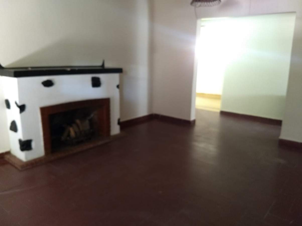 CASA EN ALQUILER DE DOS DORMITORIOS EN CALLE AVILA Y ZARATE 2222