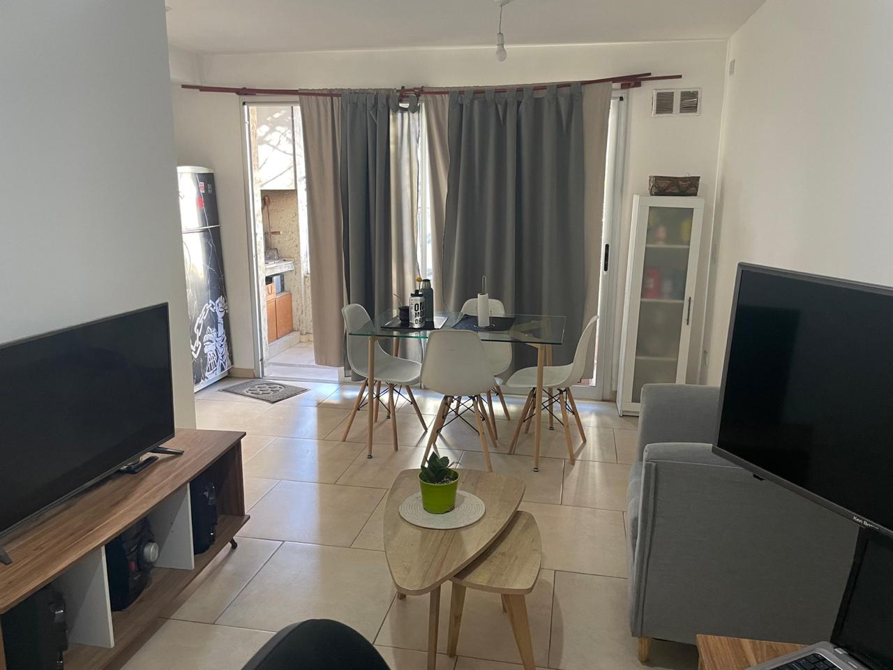 Venta Hermoso Dpto A Cuadras de Castro Barros