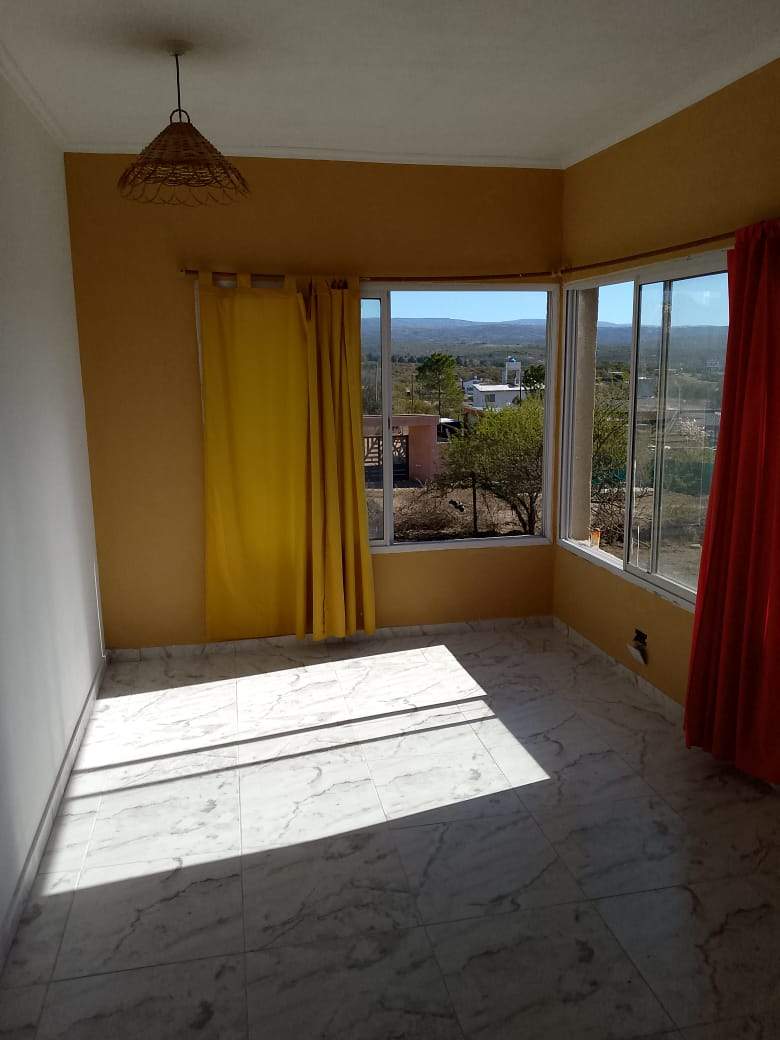 Alquilo Dpto de 2 Dorm. en Villa Parque Siquiman (Sierras de Cordoba)