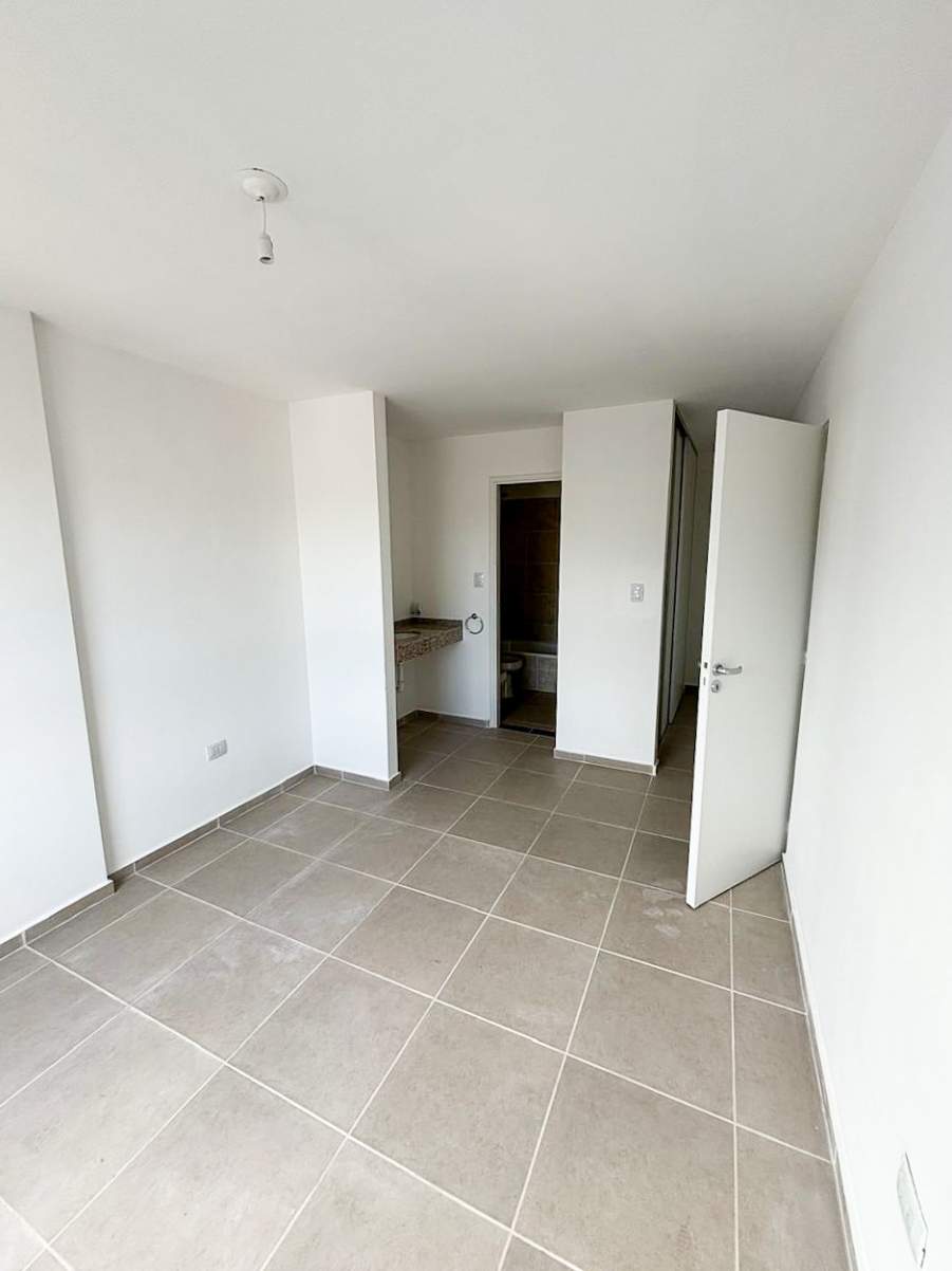 VENTA DEPTO A ESTRENAR - 2 DORM C BALCON - ALBERDI