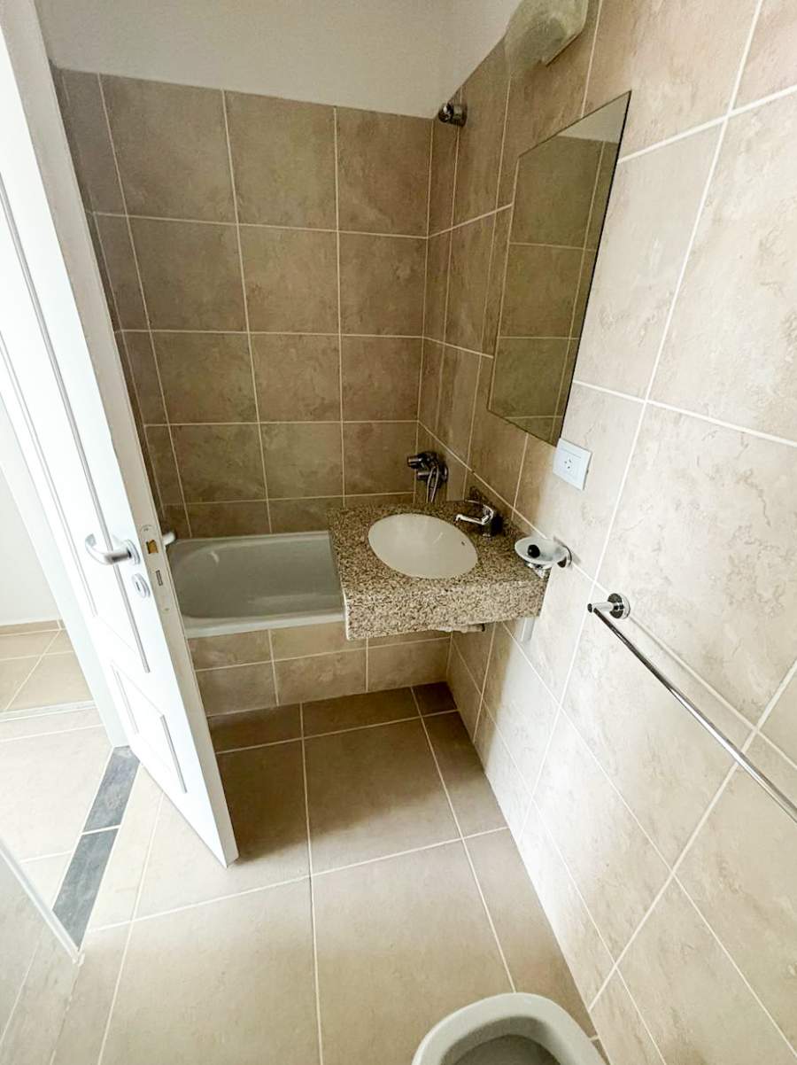VENTA DEPTO A ESTRENAR - 1 DORM C BALCON - ALBERDI