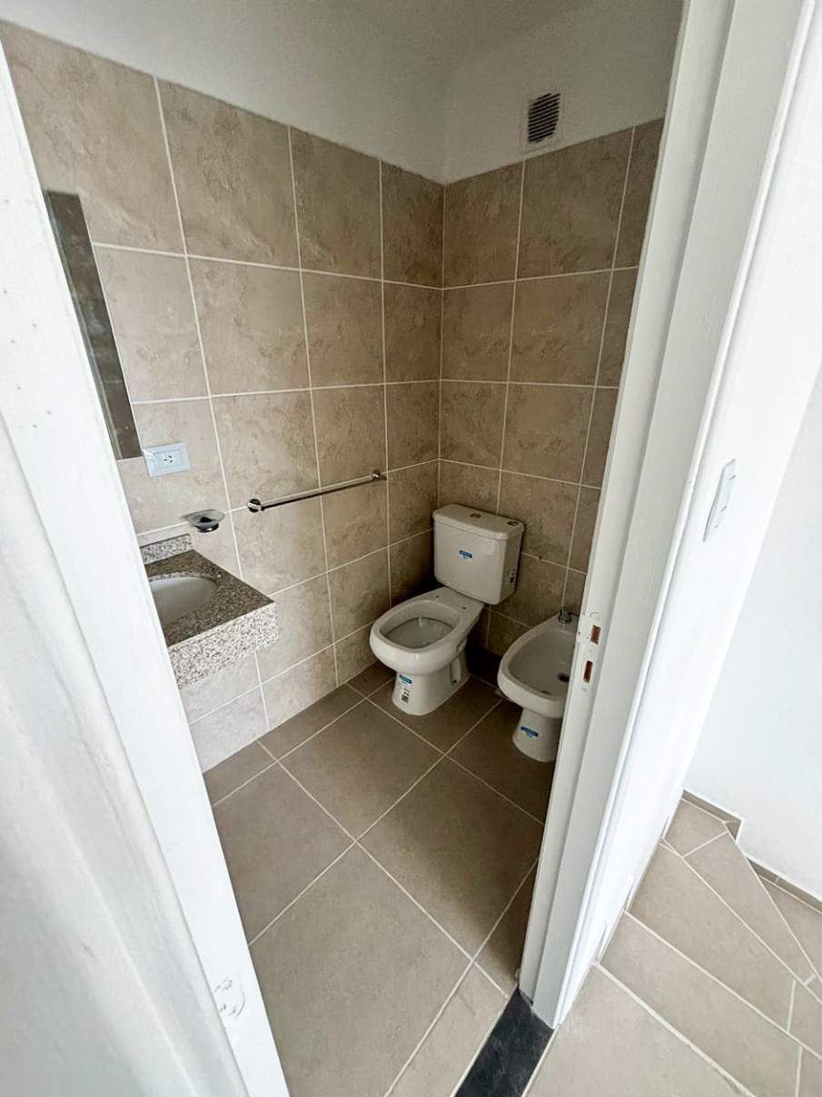VENTA DEPTO A ESTRENAR - 1 DORM C BALCON - ALBERDI