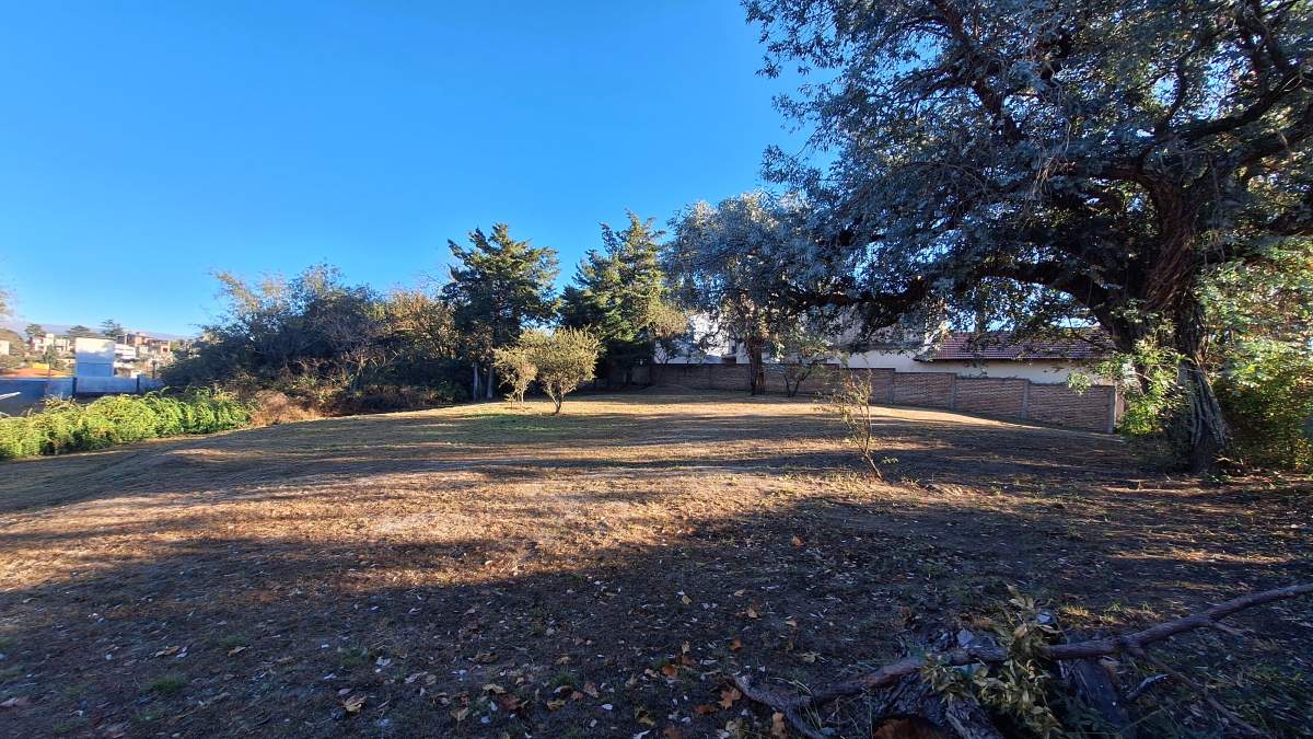 OPORTUNIDAD DE INVERSIÓN EN CARLOS PAZ  4 LOTES EN BARRIO VENTA VILLA DEL LAGO