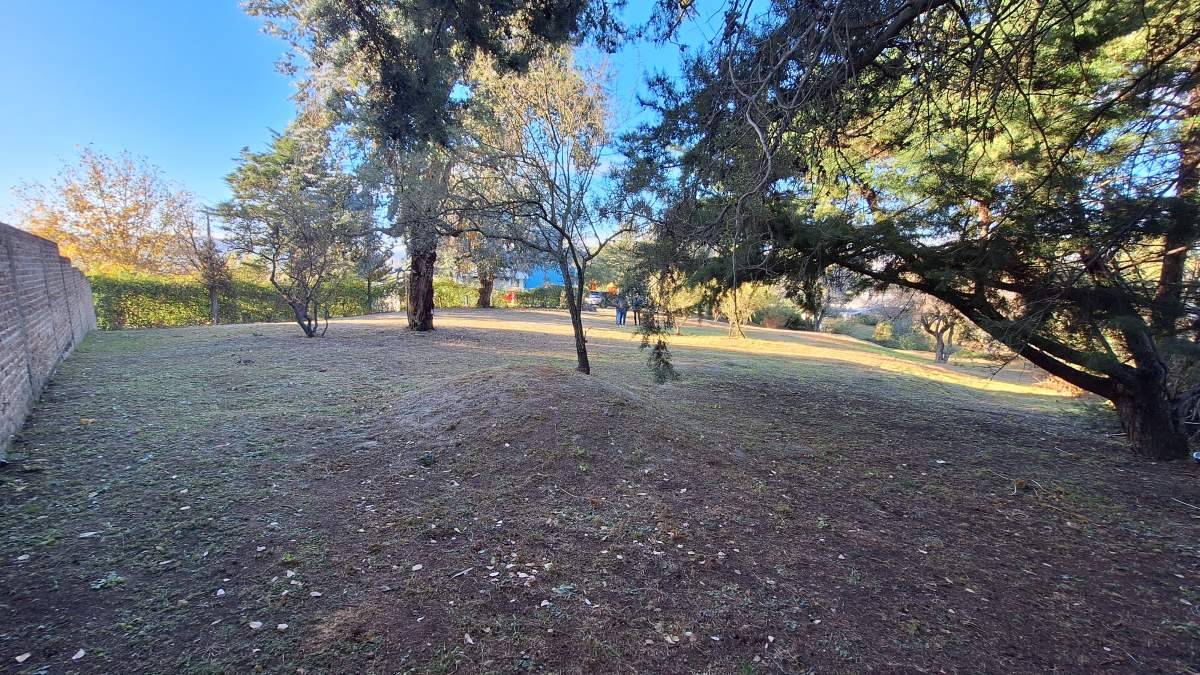 OPORTUNIDAD DE INVERSIÓN EN CARLOS PAZ  4 LOTES EN BARRIO VENTA VILLA DEL LAGO