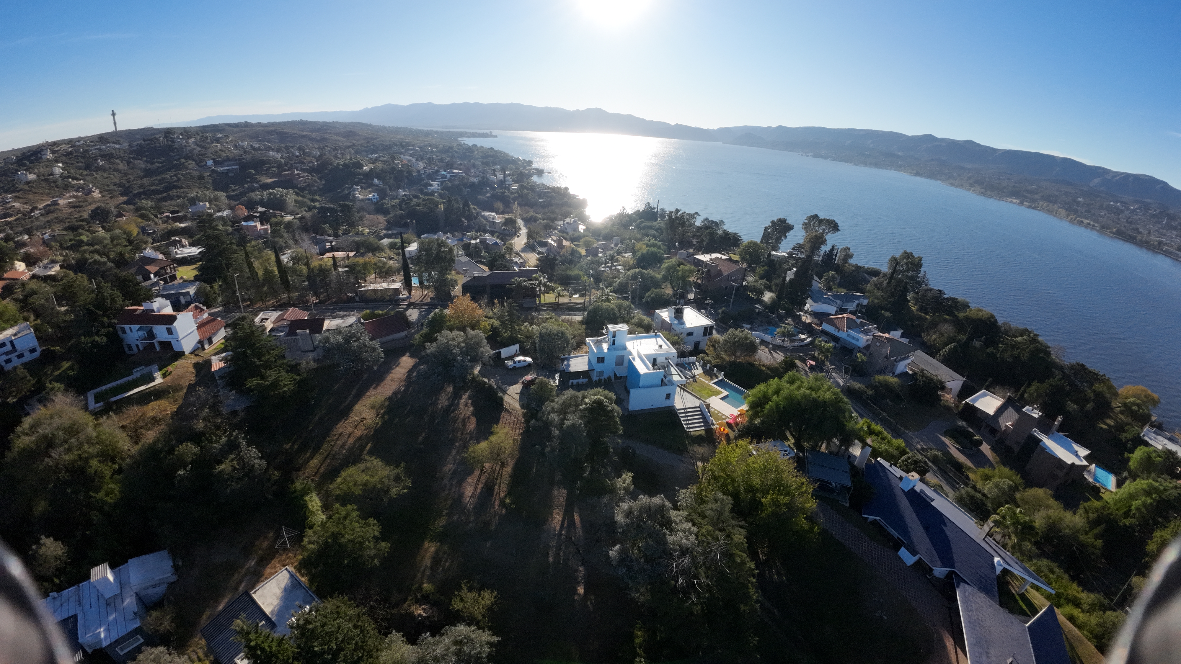 OPORTUNIDAD DE INVERSIÓN EN CARLOS PAZ  4 LOTES EN BARRIO VENTA VILLA DEL LAGO