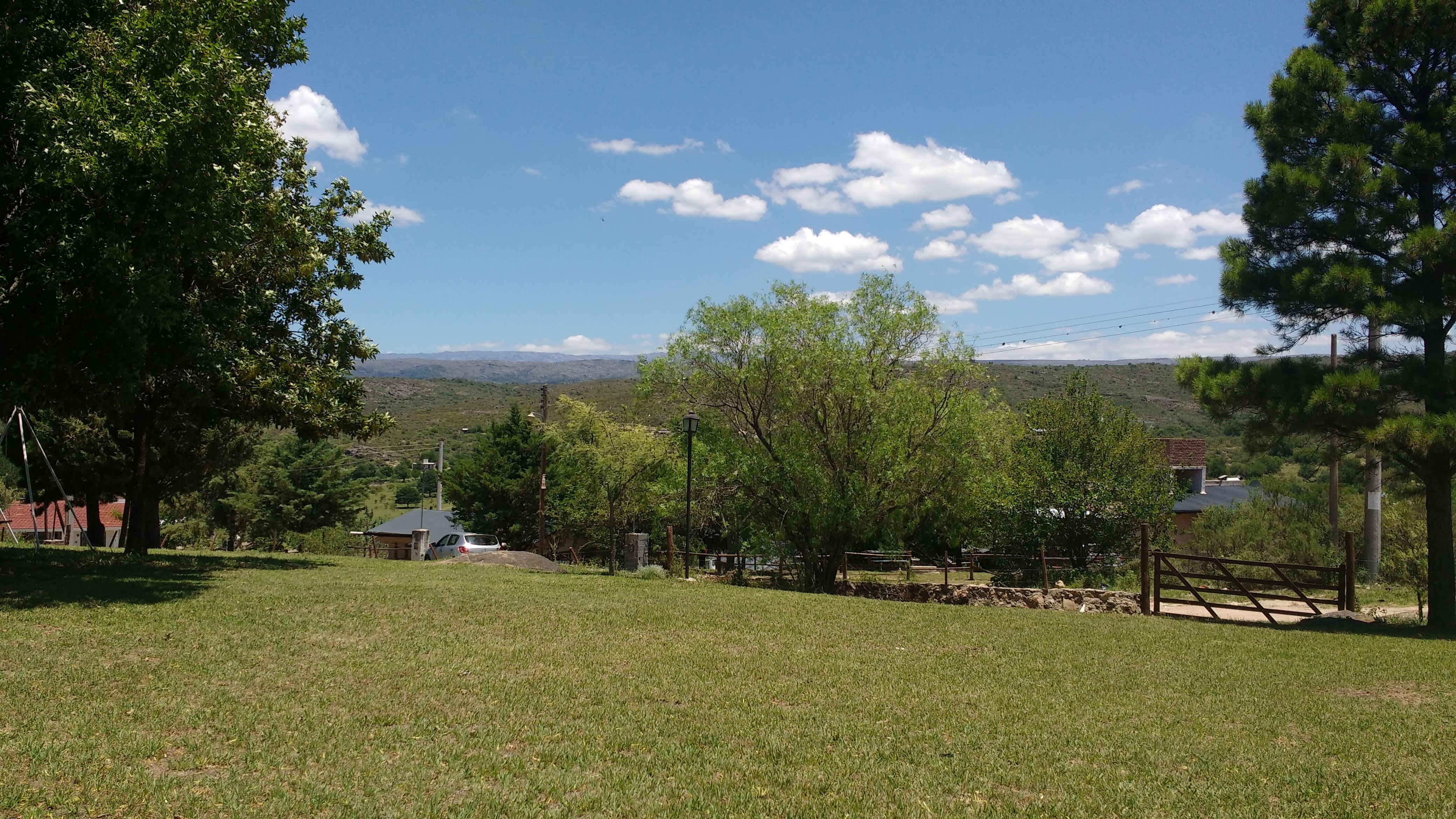 VENTA CASA CABALNAGO 3 DORMITORIOS GRAN PARQUE