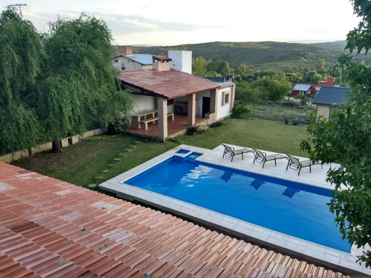 VENTA CASA CABALNAGO 3 DORMITORIOS GRAN PARQUE