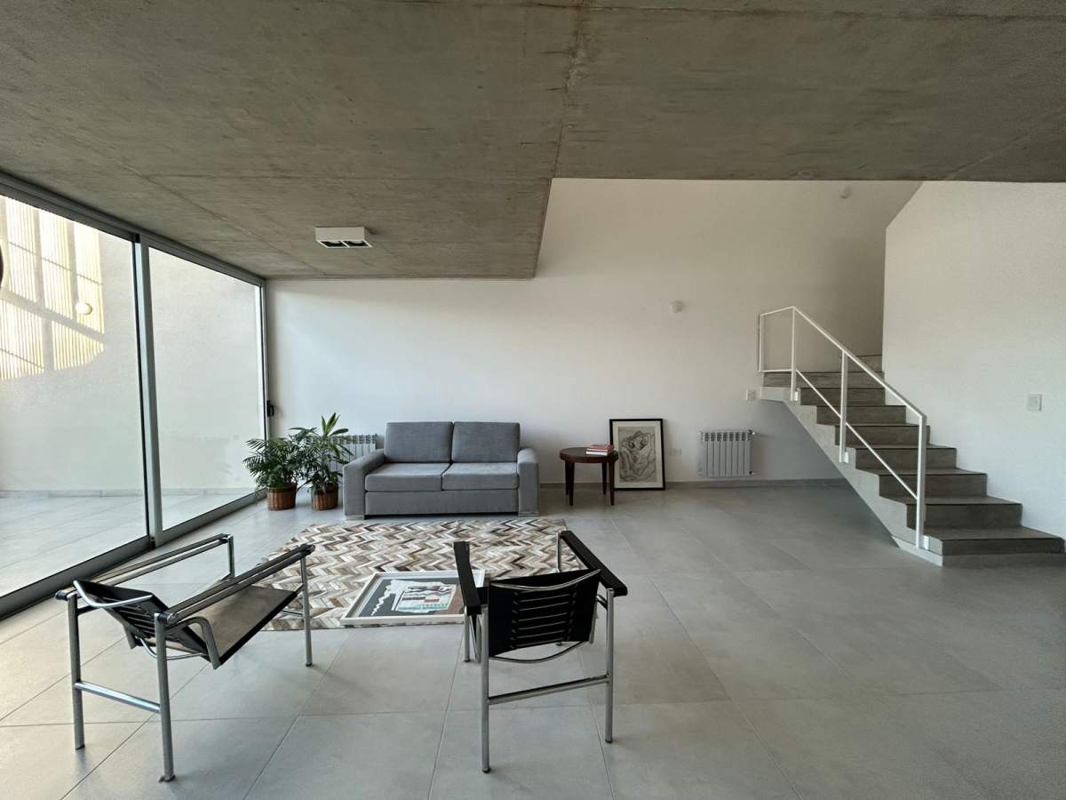 DUPLEX A ESTRENAR EN URCA 3 DORMITORIOS