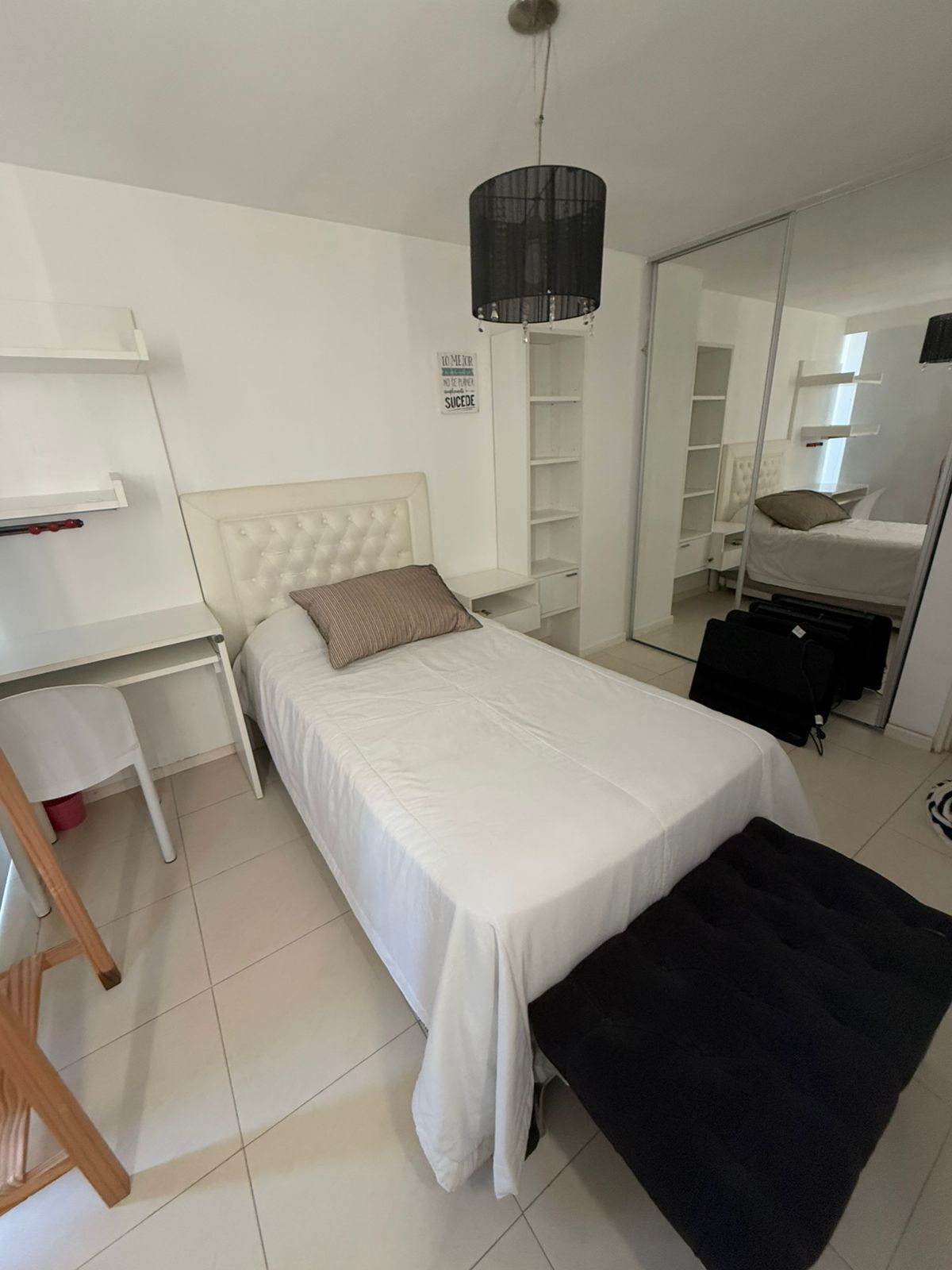 Excelente inmueble en nueva cordoba, dos dormitorios con balcon terraza ideal para vivirlo