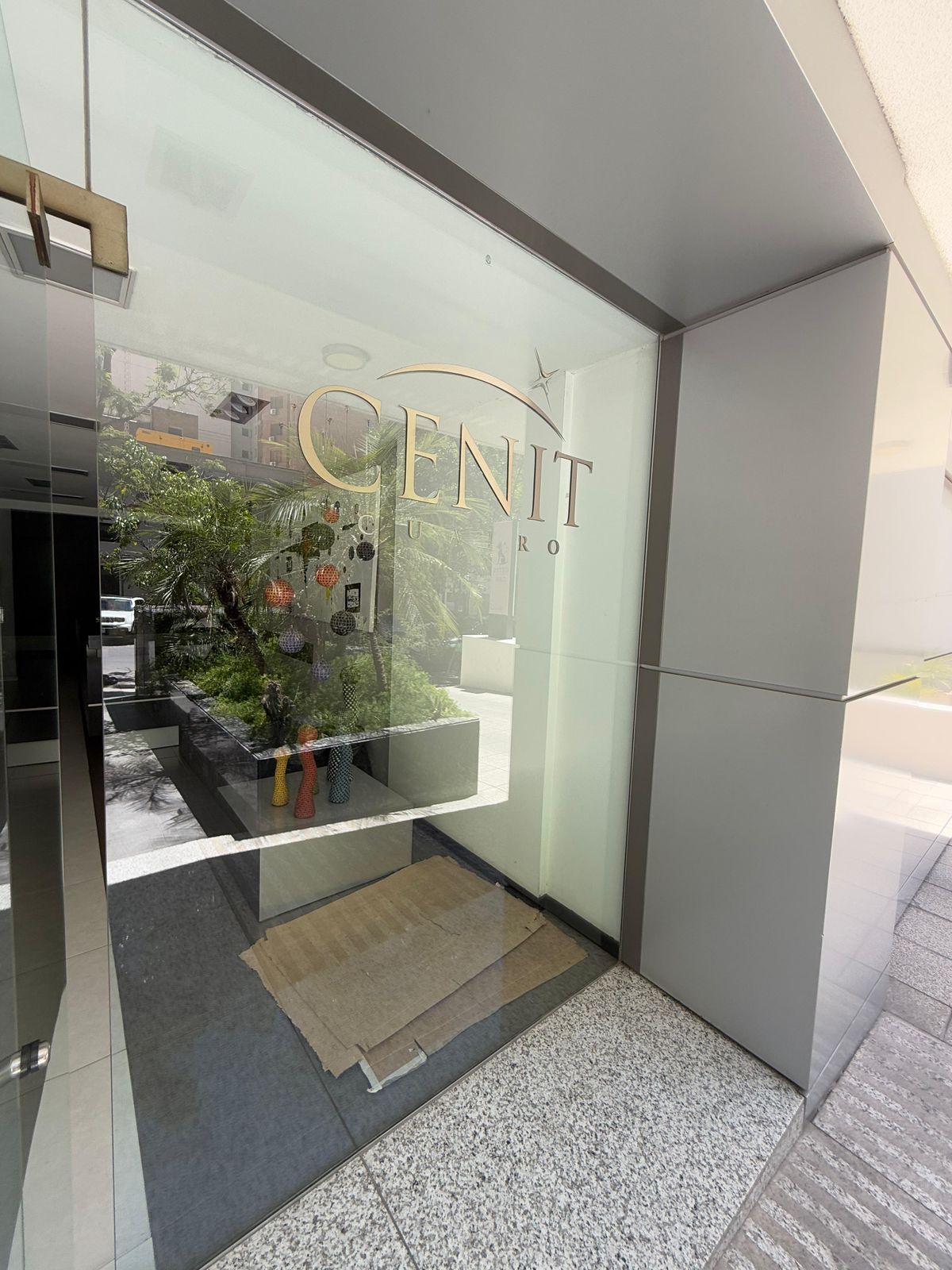 Excelente inmueble en nueva cordoba, dos dormitorios con balcon terraza ideal para vivirlo