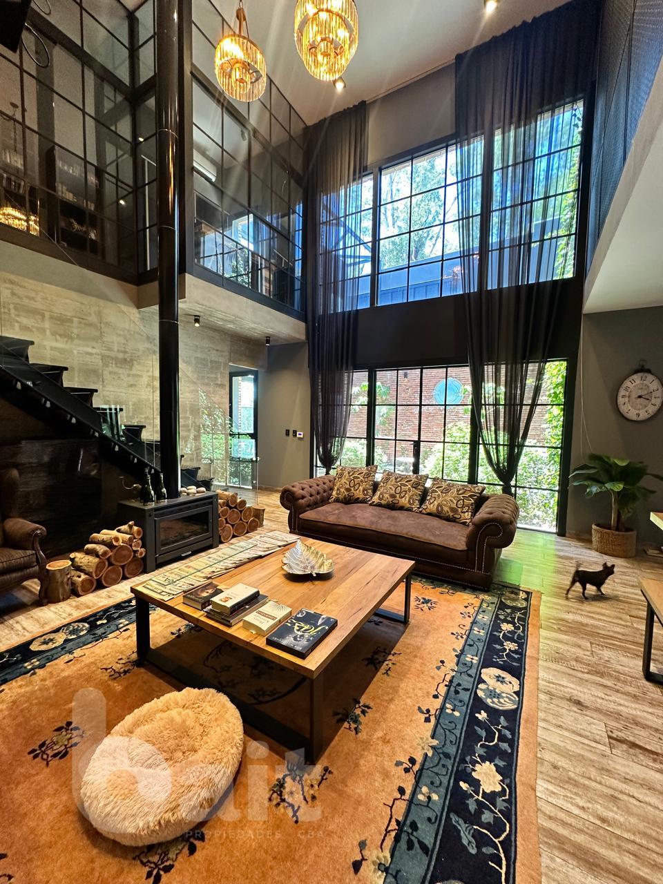 Venta casa Santina Norte, Valle Escondido, 4 dormitorios, escritorio y 5 baños.