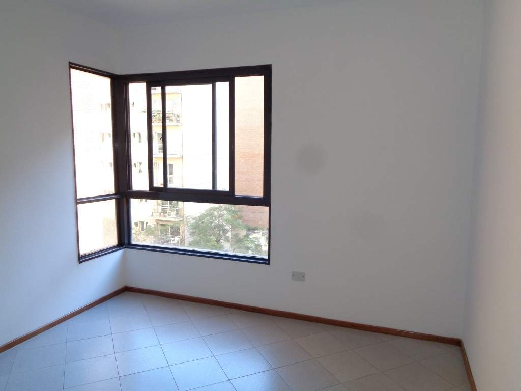 Barrio Nueva Córdoba - Departamento Externo de Categoría de 1 Dormitorio, Amplio y Luminoso con Balcón y Excelente Vista