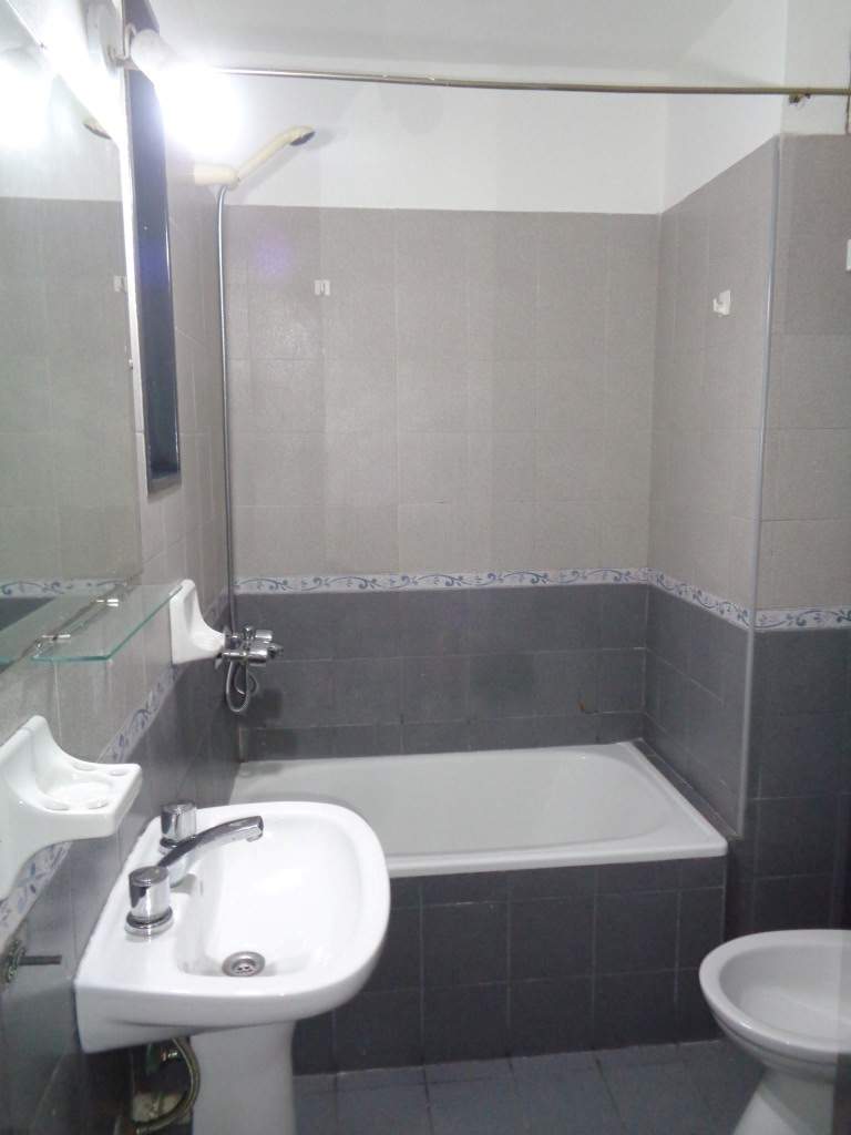 Barrio Nueva Córdoba - Departamento Externo de Categoría de 1 Dormitorio, Amplio y Luminoso con Balcón y Excelente Vista