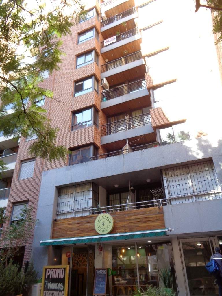 Barrio Nueva Córdoba - Departamento Externo de Categoría de 1 Dormitorio, Amplio y Luminoso con Balcón y Excelente Vista