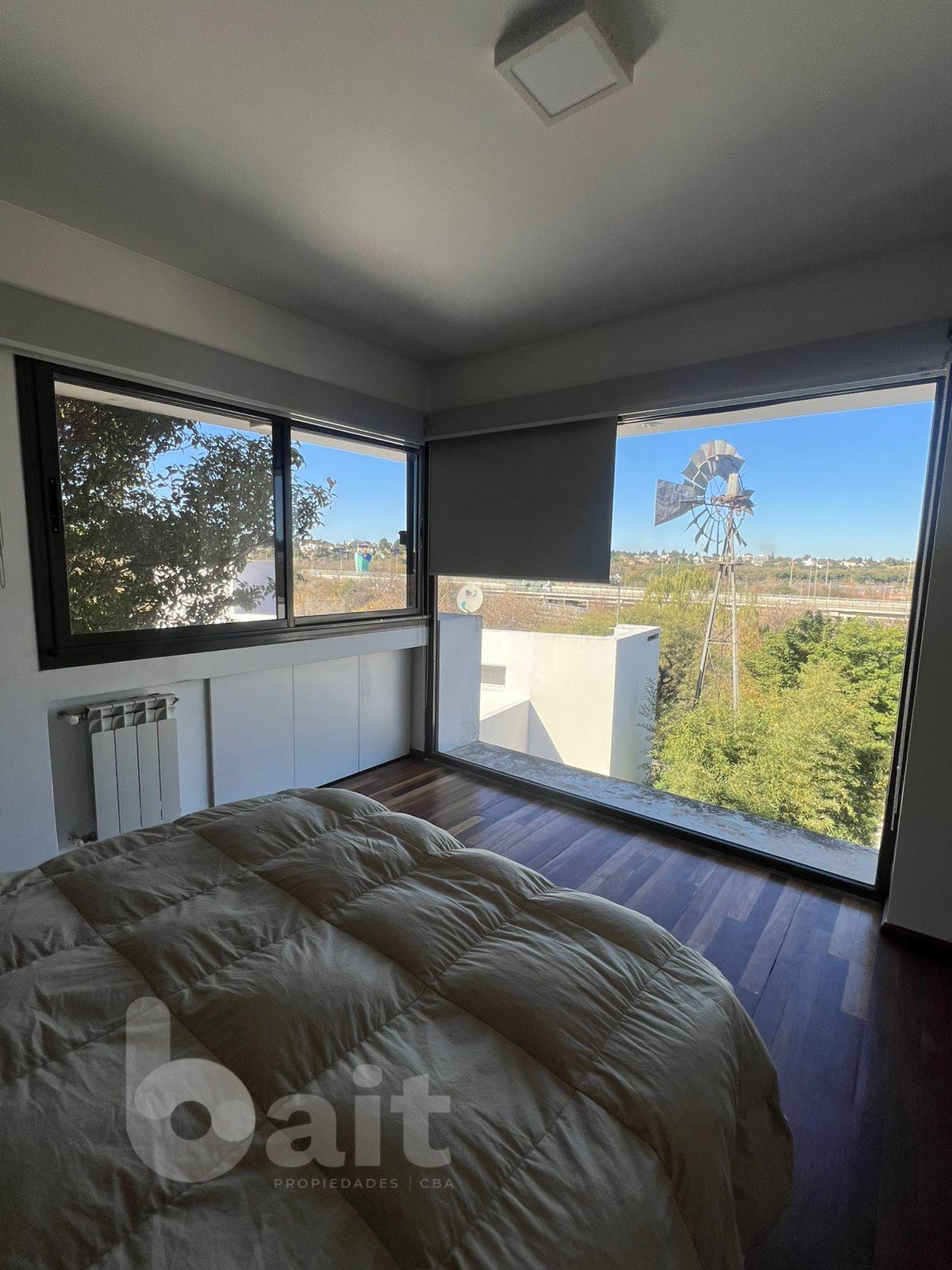 Venta casa en housing con seguridad de 4 dormitorios en Villa Belgrano