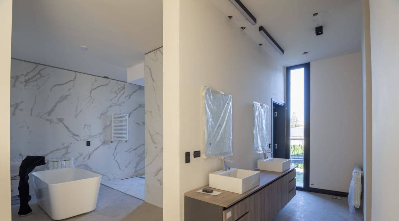 VENTA CASA EN VILLA ALLENDE GOLF