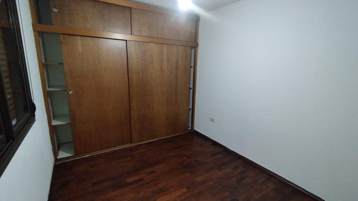 Alquilo Dpto. 2 Dor.  Patio- B Pueyrredon