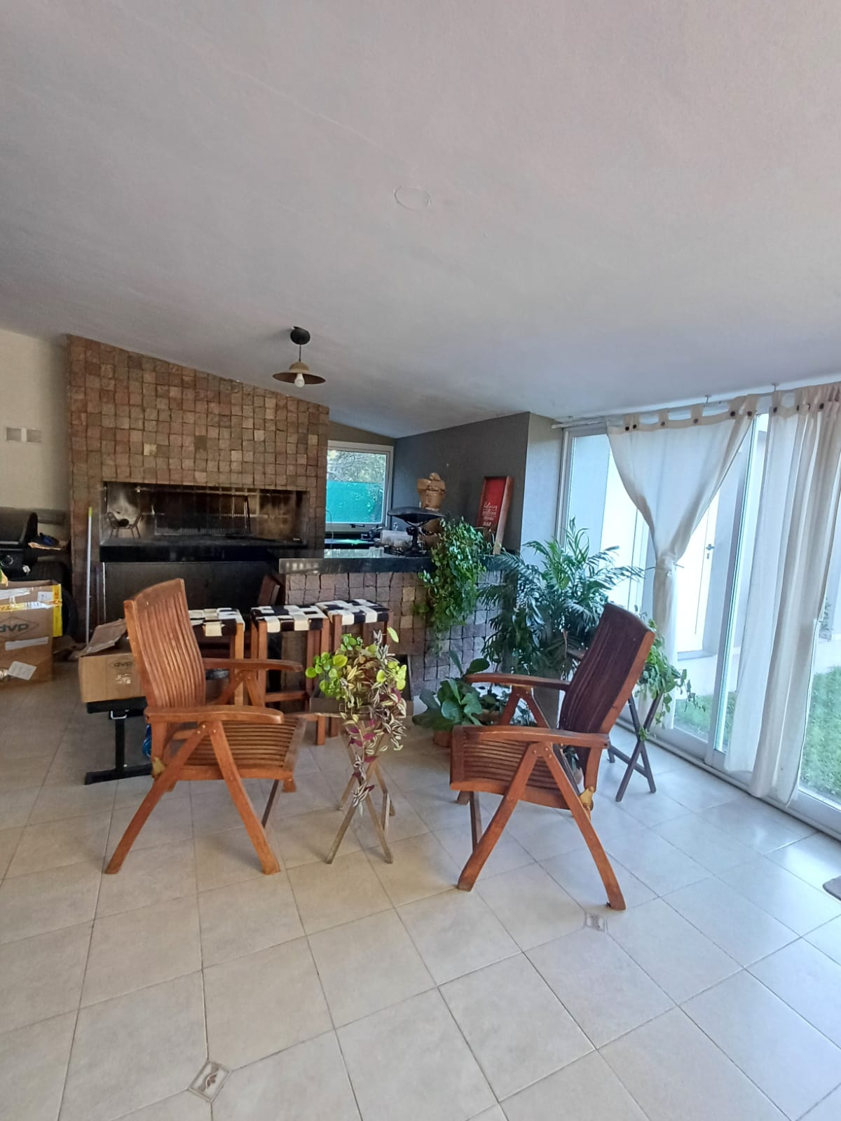 SAN ISIDRO 3 DORM CASA CON PILETA EN ALQUILER VILLA ALLENDE