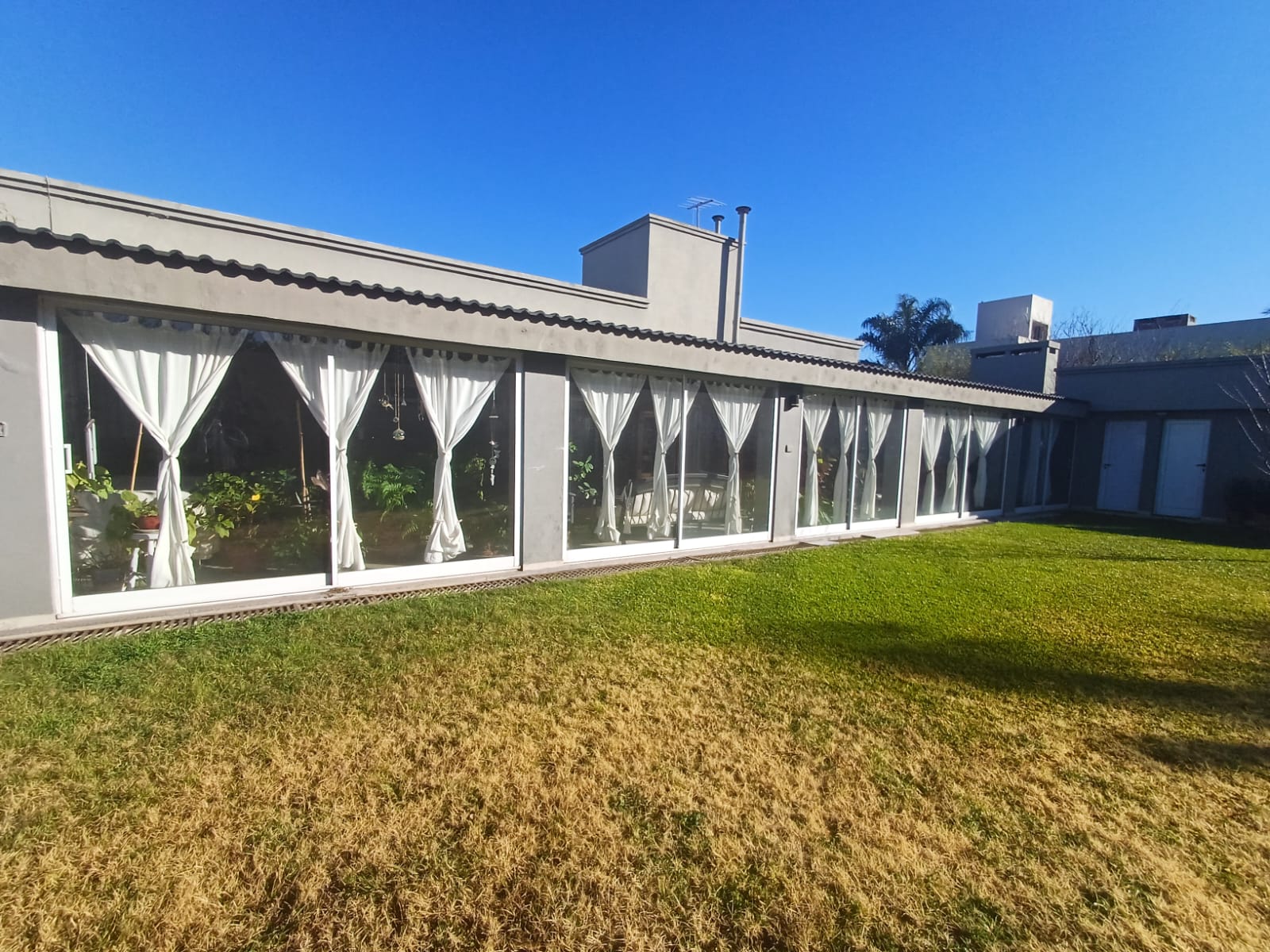 SAN ISIDRO 3 DORM CASA CON PILETA EN ALQUILER VILLA ALLENDE