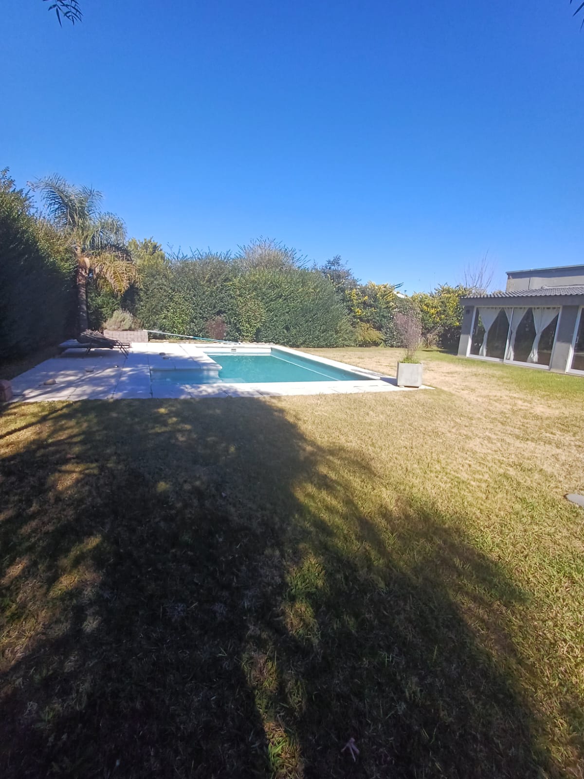 SAN ISIDRO 3 DORM CASA CON PILETA EN ALQUILER VILLA ALLENDE
