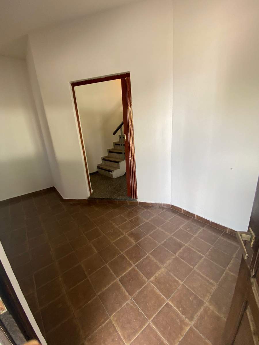 VENDO CASA EN ALTA GRACIA - B CAMARA